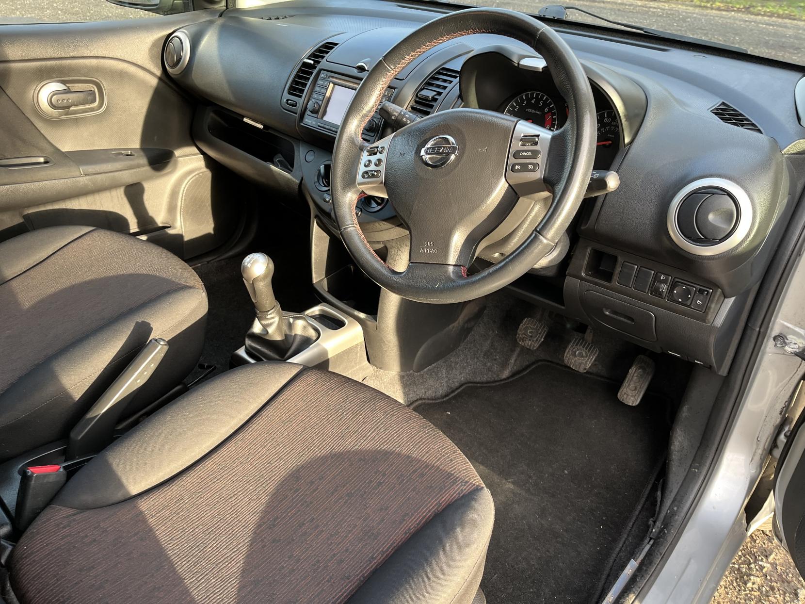 Nissan Note 1.4 16V n-tec Hatchback 5dr Petrol Manual Euro 4 (88 ps)