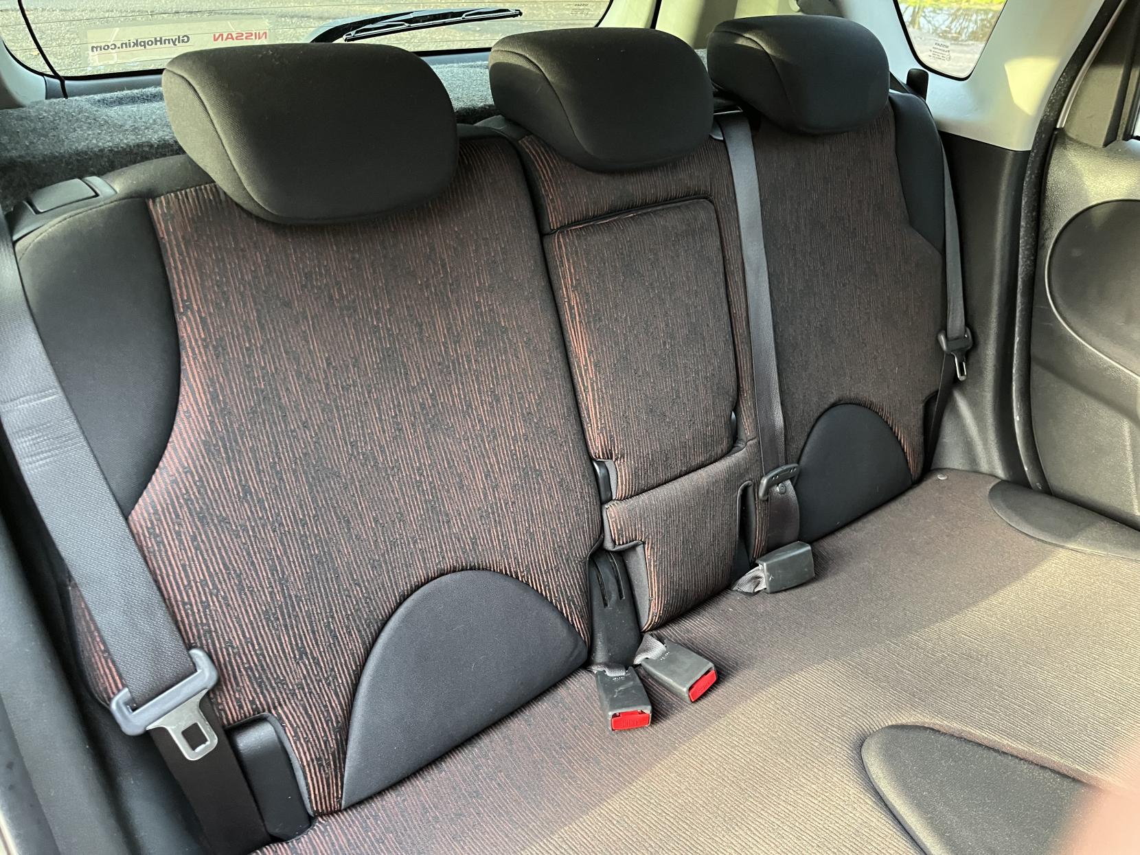 Nissan Note 1.4 16V n-tec Hatchback 5dr Petrol Manual Euro 4 (88 ps)