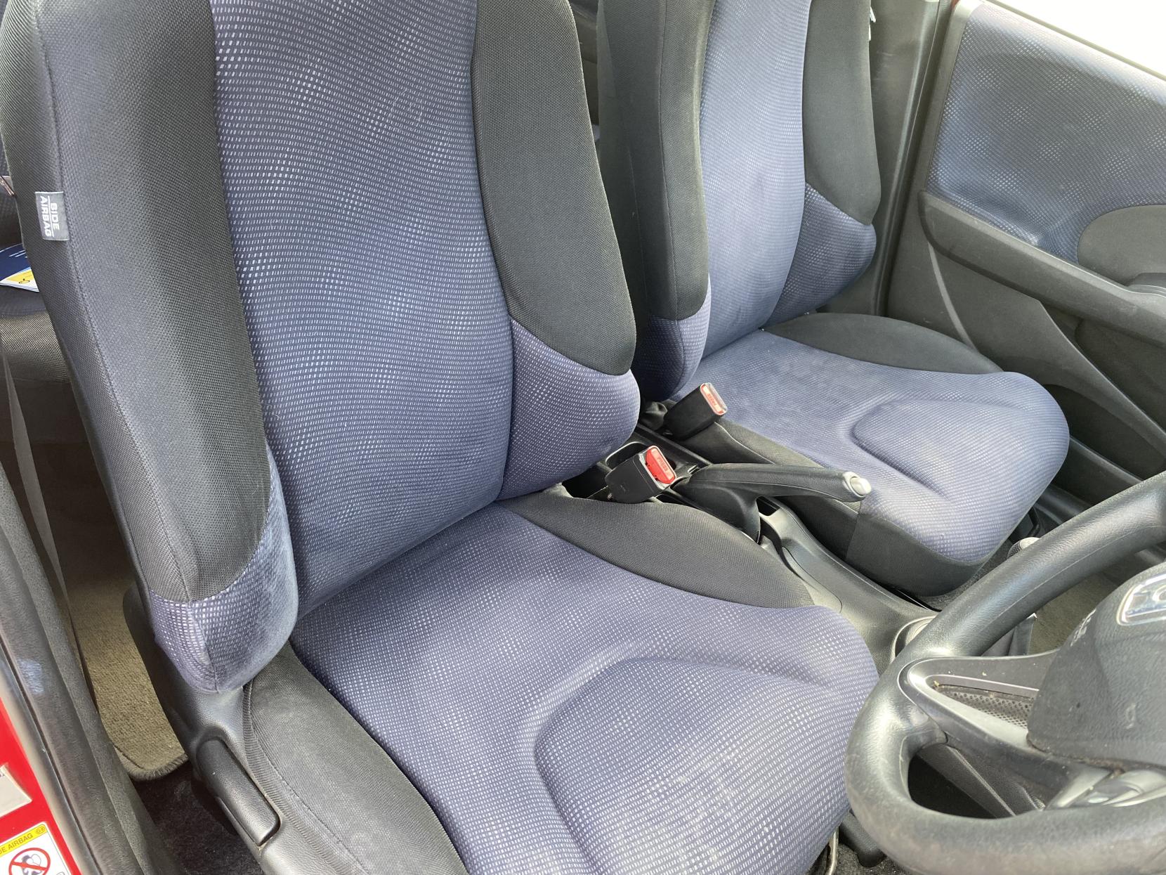 Honda Jazz 1.2 i-VTEC S Hatchback 5dr Petrol Manual Euro 5 (90 ps)