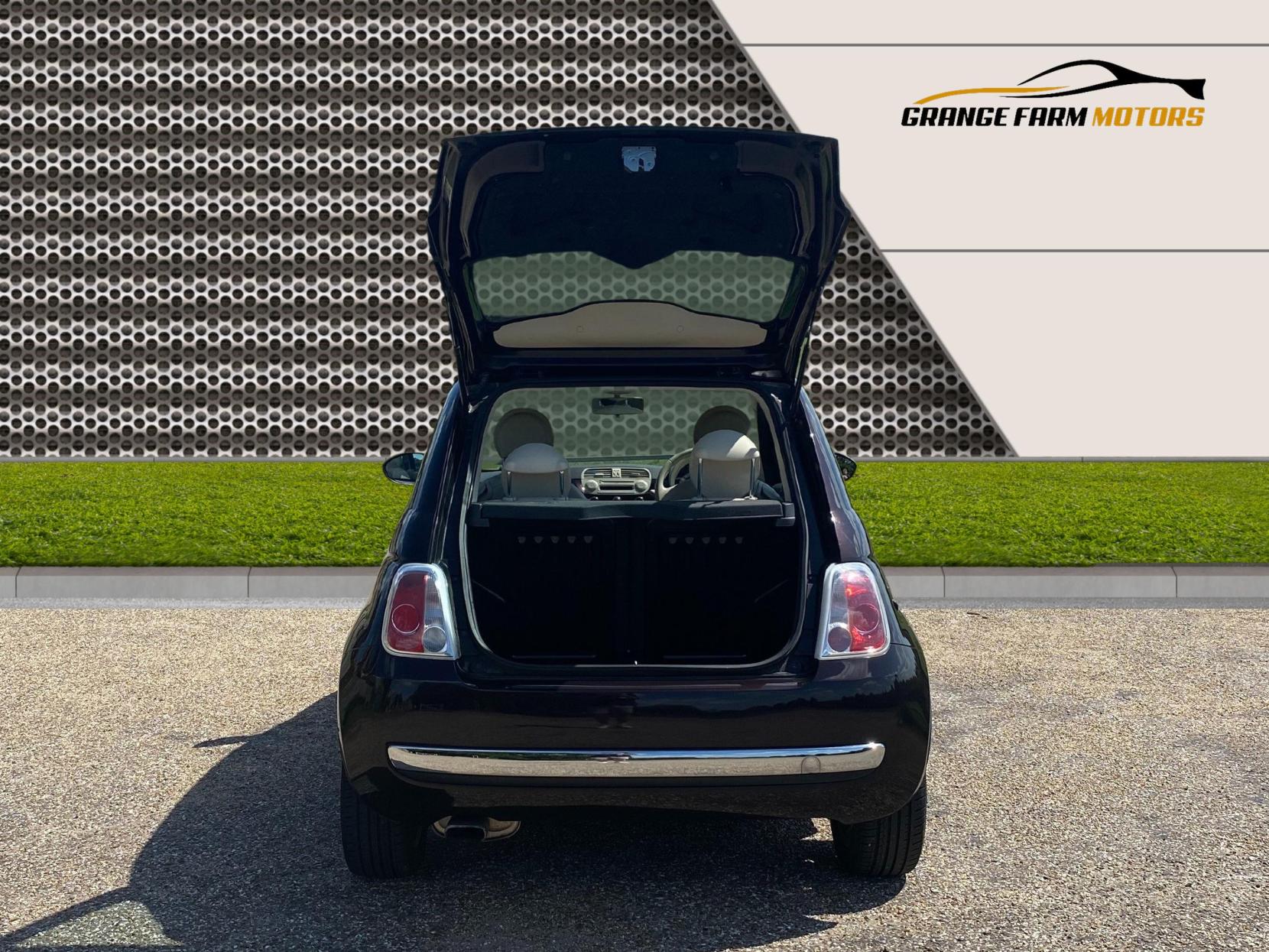 Fiat 500 1.2 Lounge Hatchback 3dr Petrol Manual Euro 4 (69 bhp)