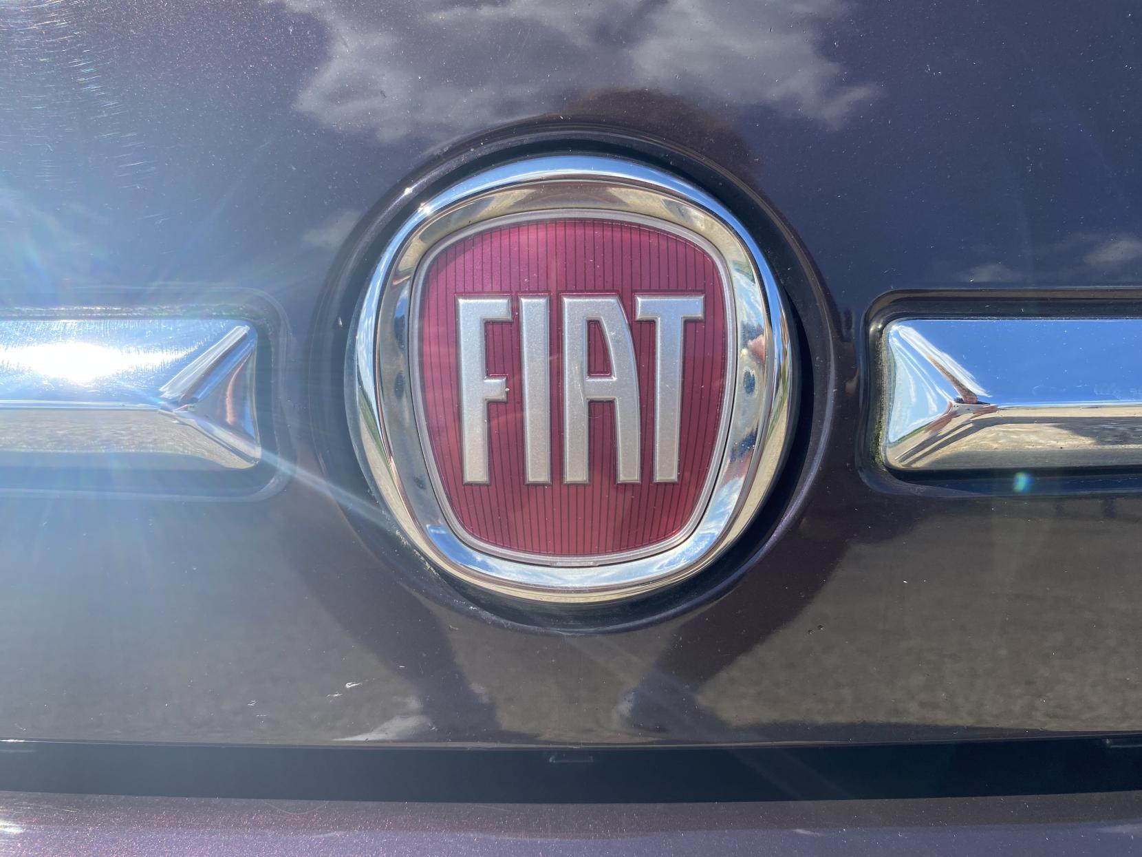 Fiat 500 1.2 Lounge Hatchback 3dr Petrol Manual Euro 4 (69 bhp)
