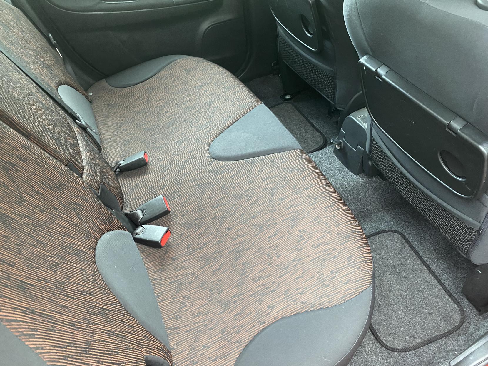 Nissan Note 1.4 16V Acenta Hatchback 5dr Petrol Manual Euro 4 (88 ps)