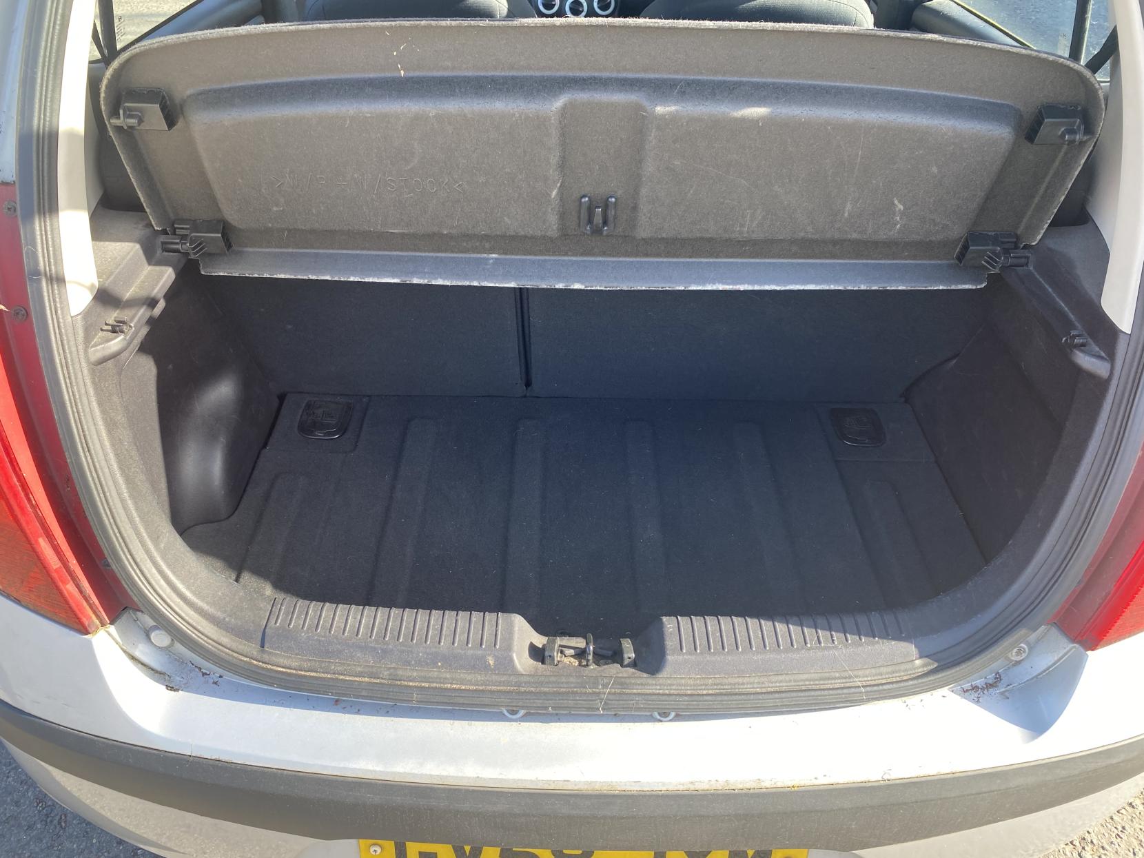 Hyundai i10 1.2 Comfort Hatchback 5dr Petrol Manual Euro 4 (77 bhp)