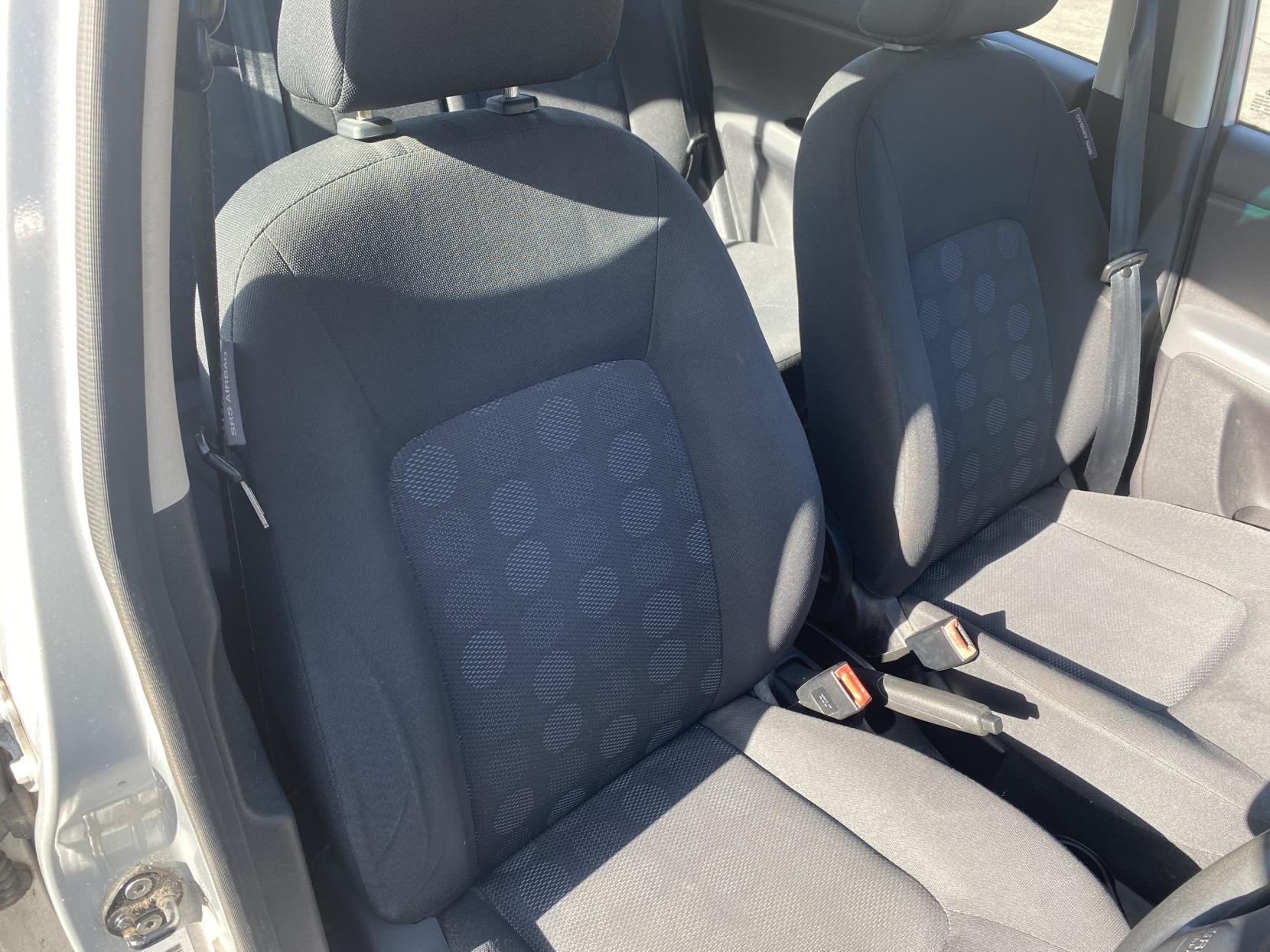 Hyundai i10 1.2 Comfort Hatchback 5dr Petrol Manual Euro 4 (77 bhp)