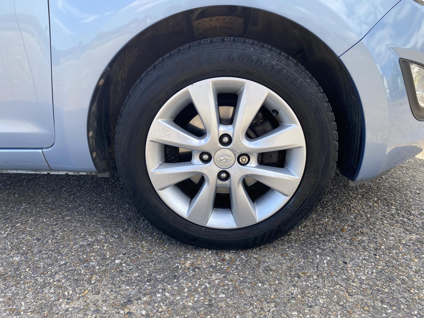 Hyundai i20 1.2 Active Hatchback 3dr Petrol Manual Euro 5 (85 bhp)