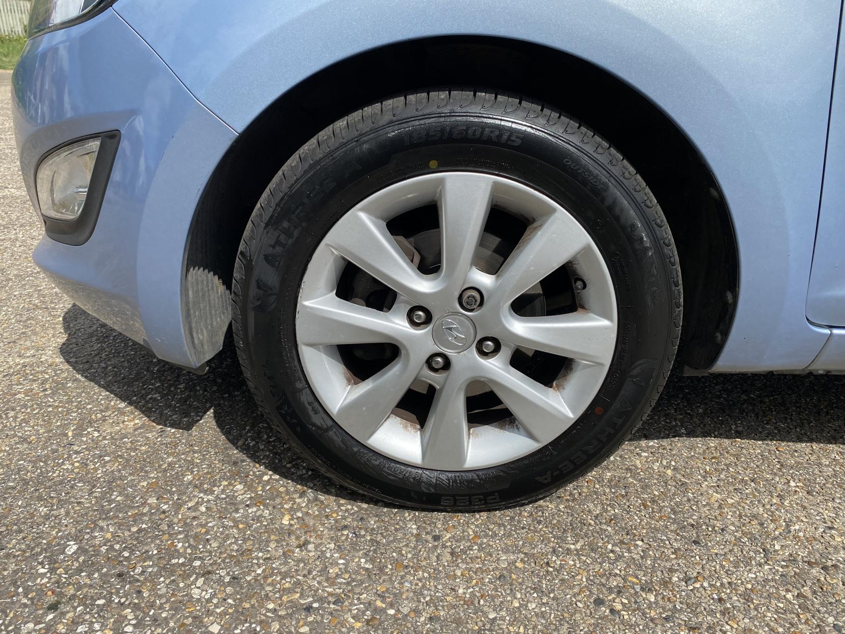 Hyundai i20 1.2 Active Hatchback 3dr Petrol Manual Euro 5 (85 bhp)