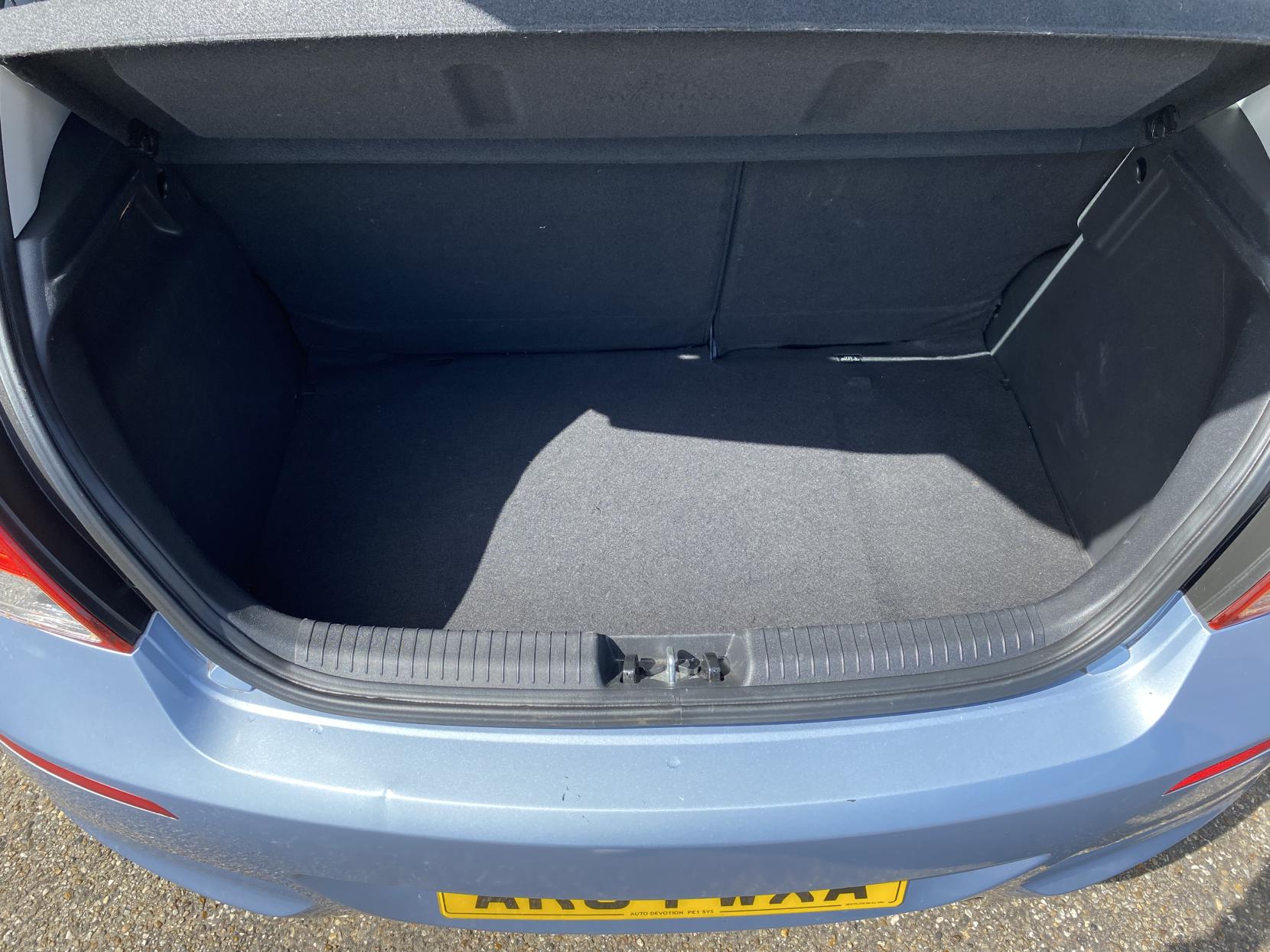 Hyundai i20 1.2 Active Hatchback 3dr Petrol Manual Euro 5 (85 bhp)
