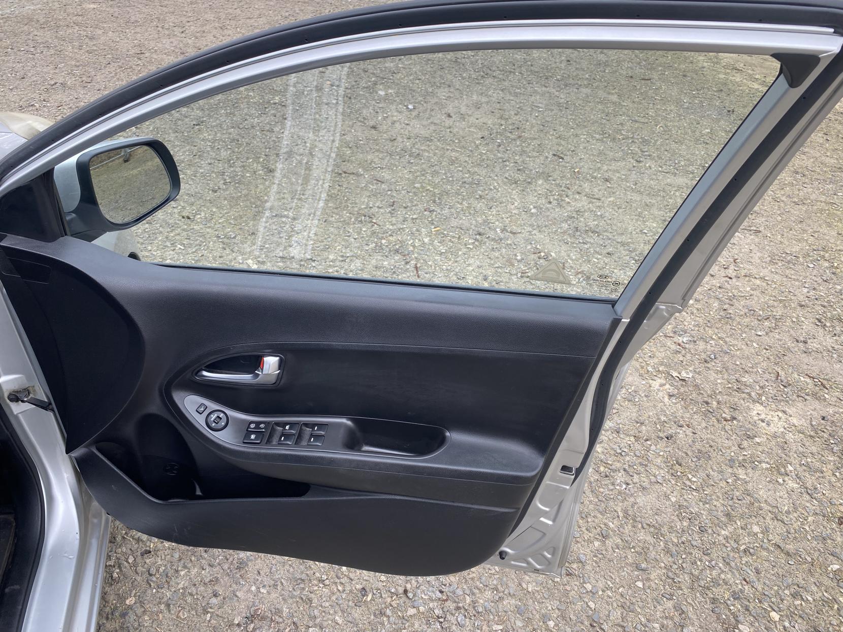 Kia Picanto 1.25 EcoDynamics 2 Hatchback 5dr Petrol Manual Euro 5 (s/s) (84 bhp)