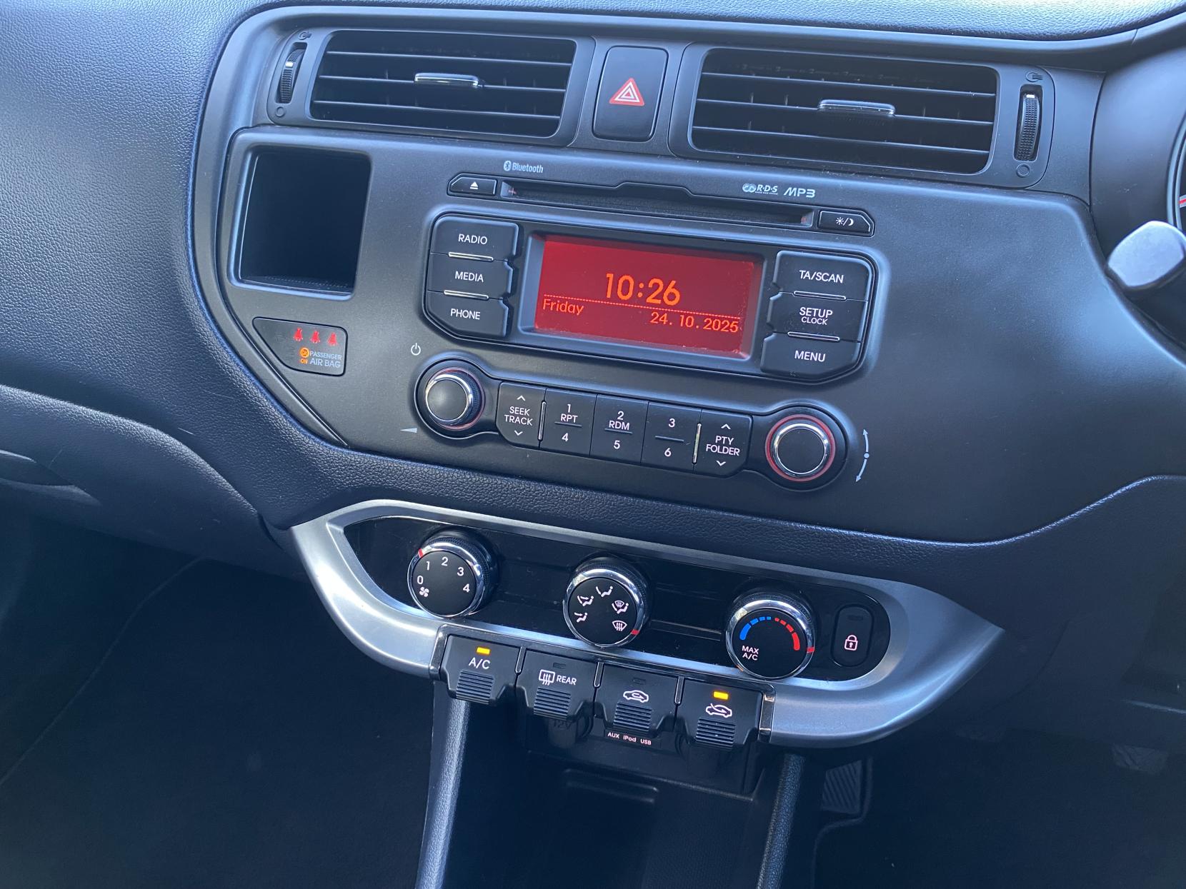 Kia Rio 1.25 VR7 Hatchback 5dr Petrol Manual Euro 5 (84 bhp)