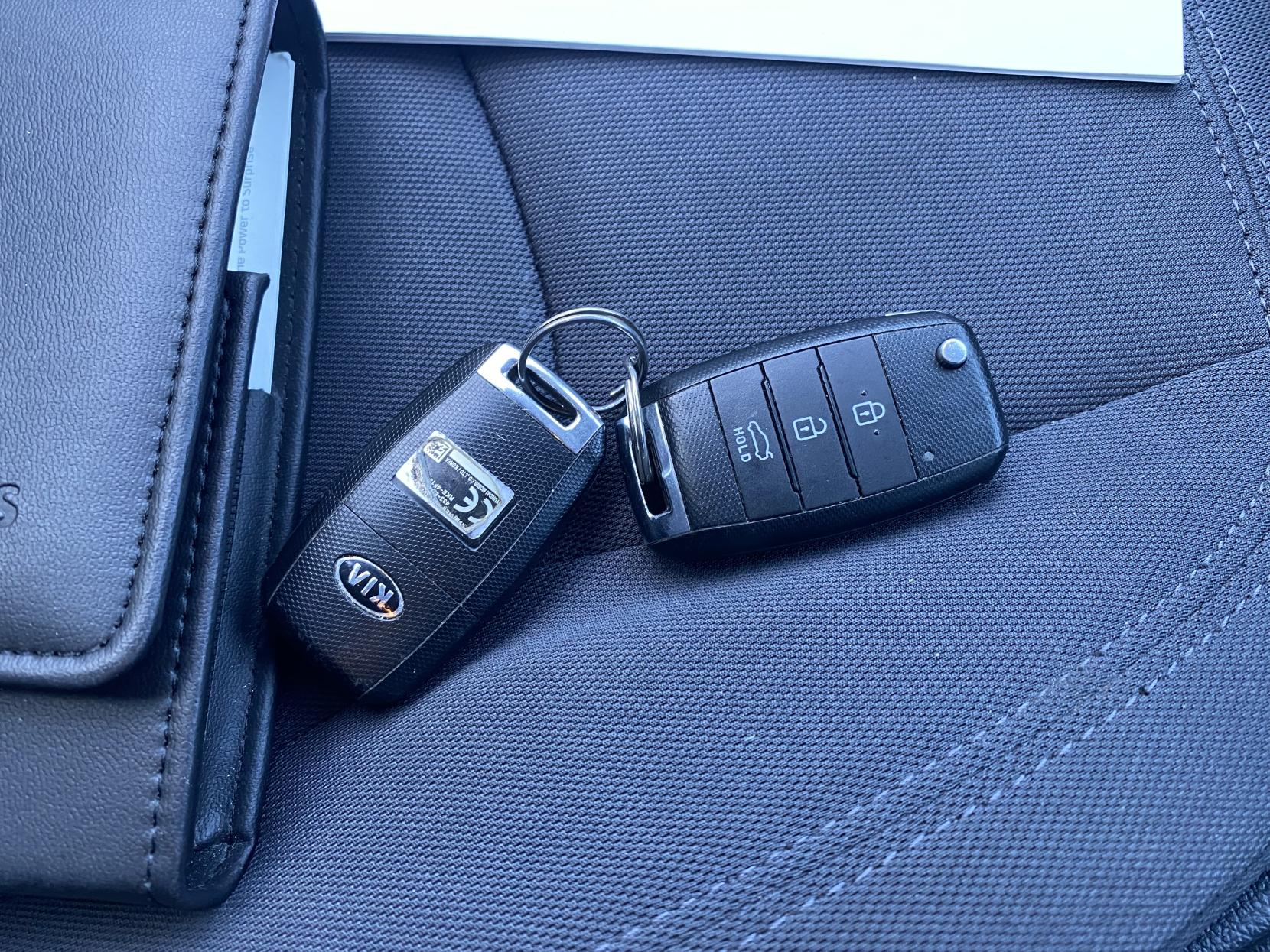 Kia Rio 1.25 VR7 Hatchback 5dr Petrol Manual Euro 5 (84 bhp)