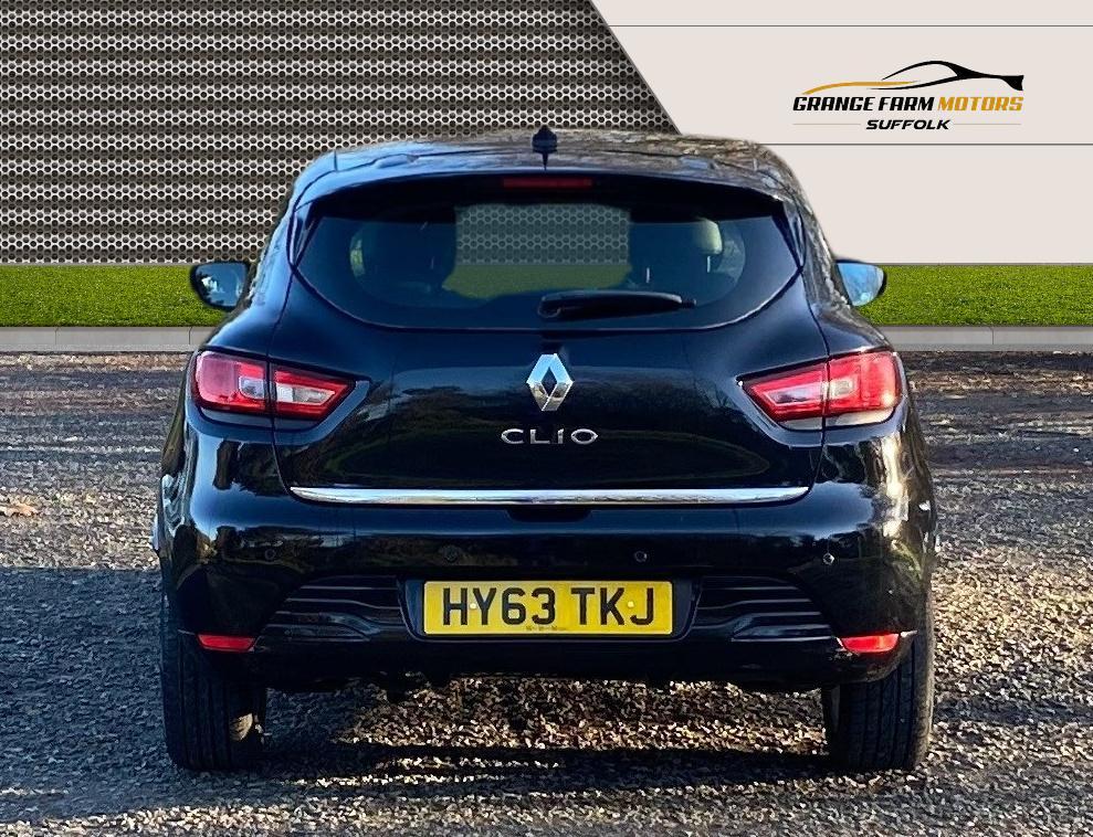 Renault Clio 1.2 16V Dynamique MediaNav Hatchback 5dr Petrol Manual Euro 5 (75 ps)