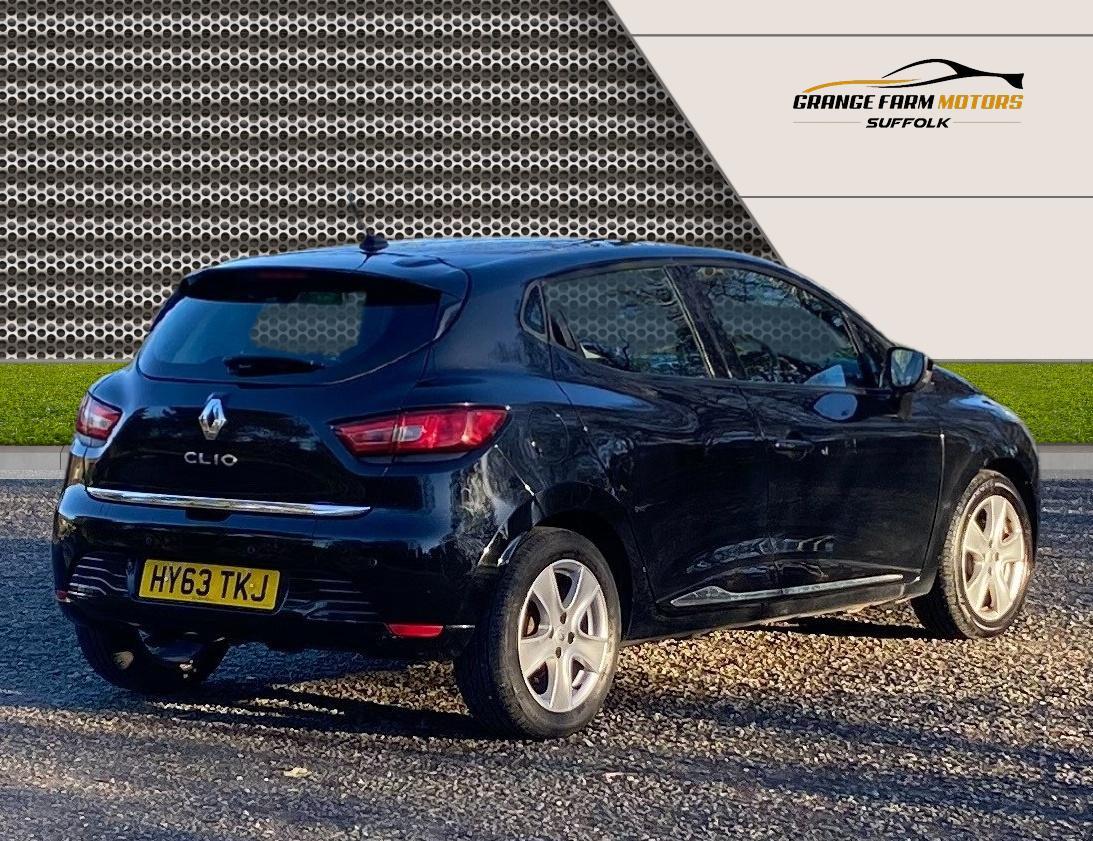 Renault Clio 1.2 16V Dynamique MediaNav Hatchback 5dr Petrol Manual Euro 5 (75 ps)