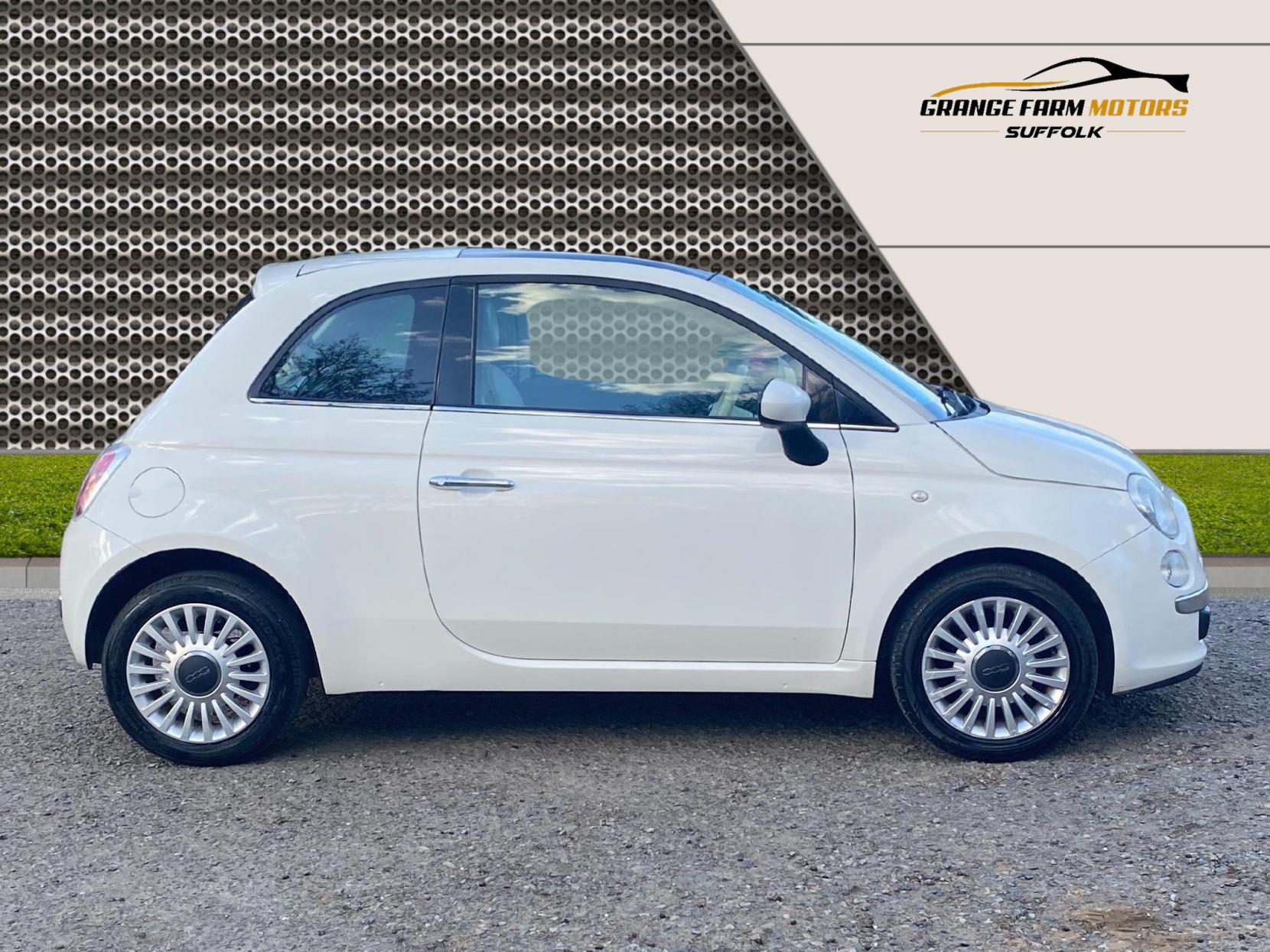 Fiat 500 1.2 Lounge Hatchback 3dr Petrol Manual Euro 5 (s/s) (69 bhp)