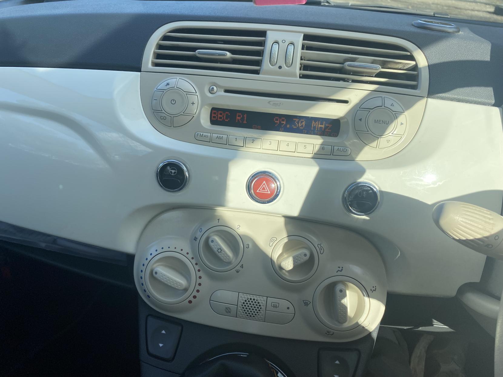 Fiat 500 1.2 Lounge Hatchback 3dr Petrol Manual Euro 5 (s/s) (69 bhp)