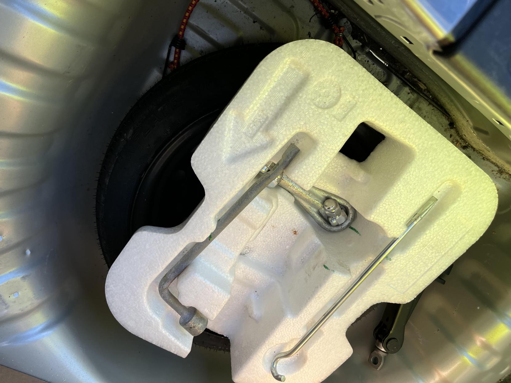 Nissan Micra 1.2 12V Acenta Hatchback 5dr Petrol Manual Euro 5 (80 ps)