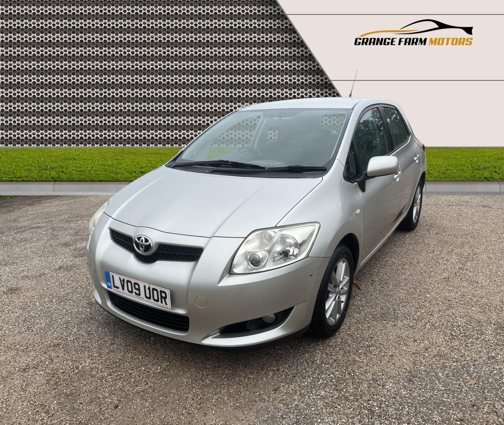 Toyota Auris 1.6 V-Matic TR Hatchback 5dr Petrol Manual (153 g/km, 124 bhp)