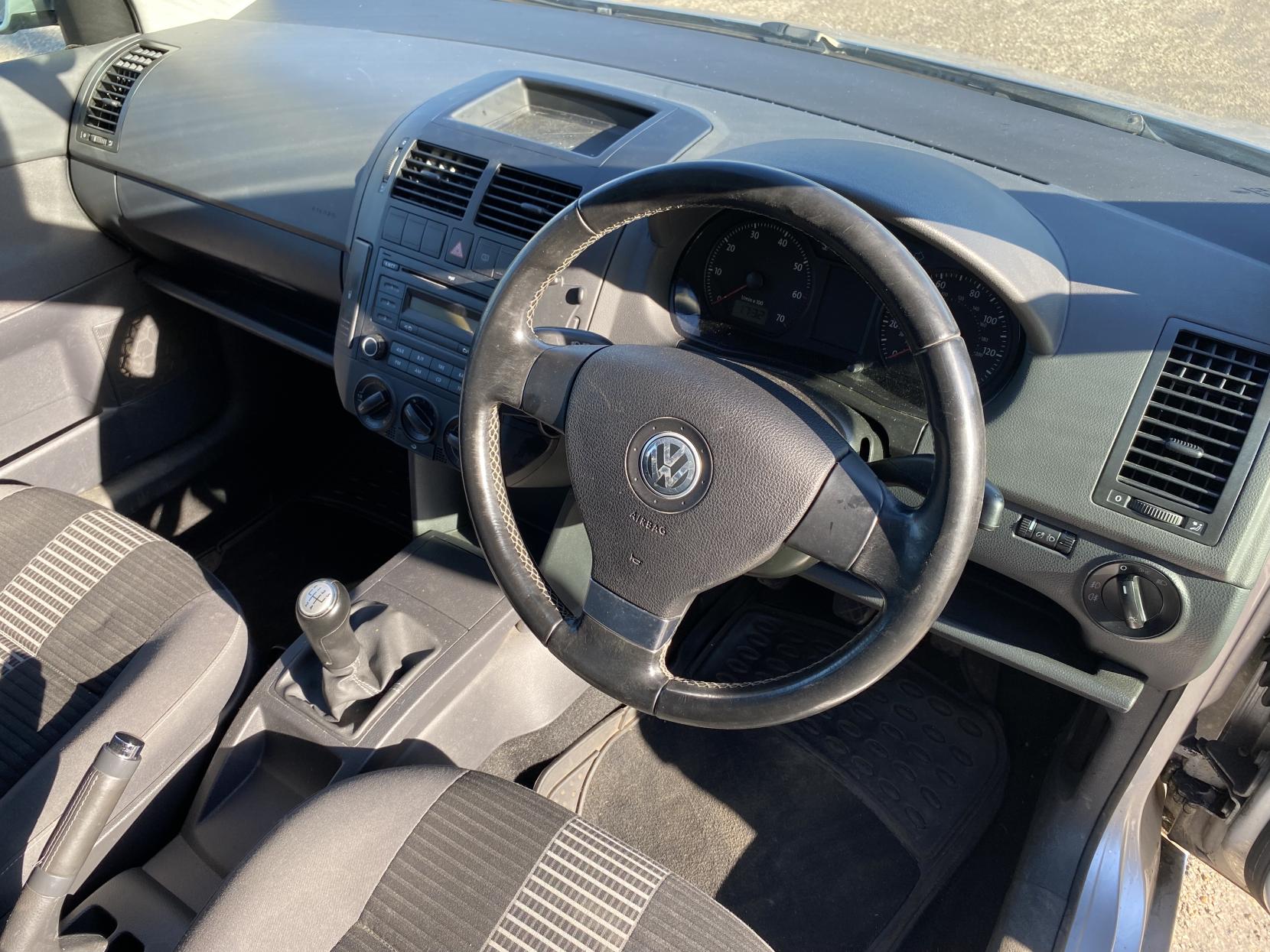 Volkswagen Polo 1.4 Match Hatchback 5dr Petrol Manual (150 g/km, 79 bhp)