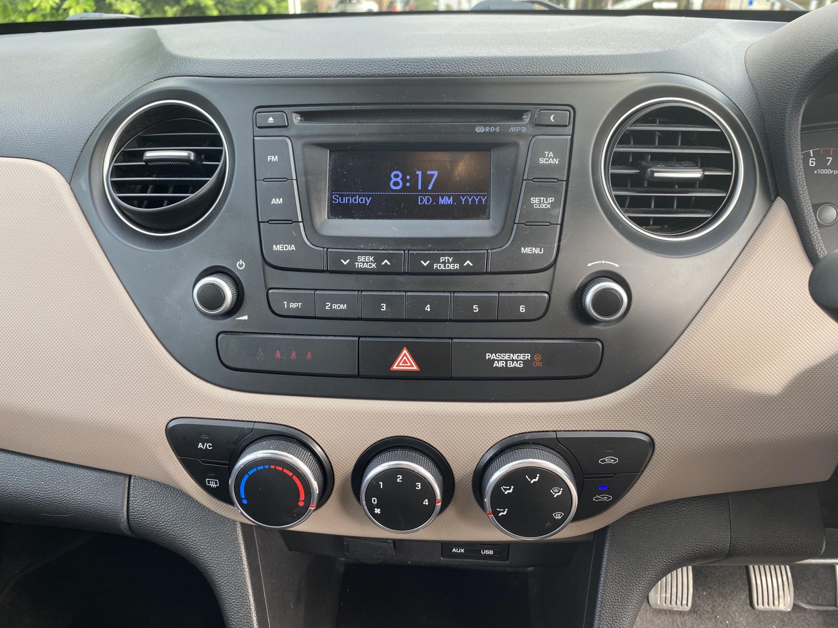 Hyundai i10 1.0 S Air Hatchback 5dr Petrol Manual Euro 5 (66 ps)