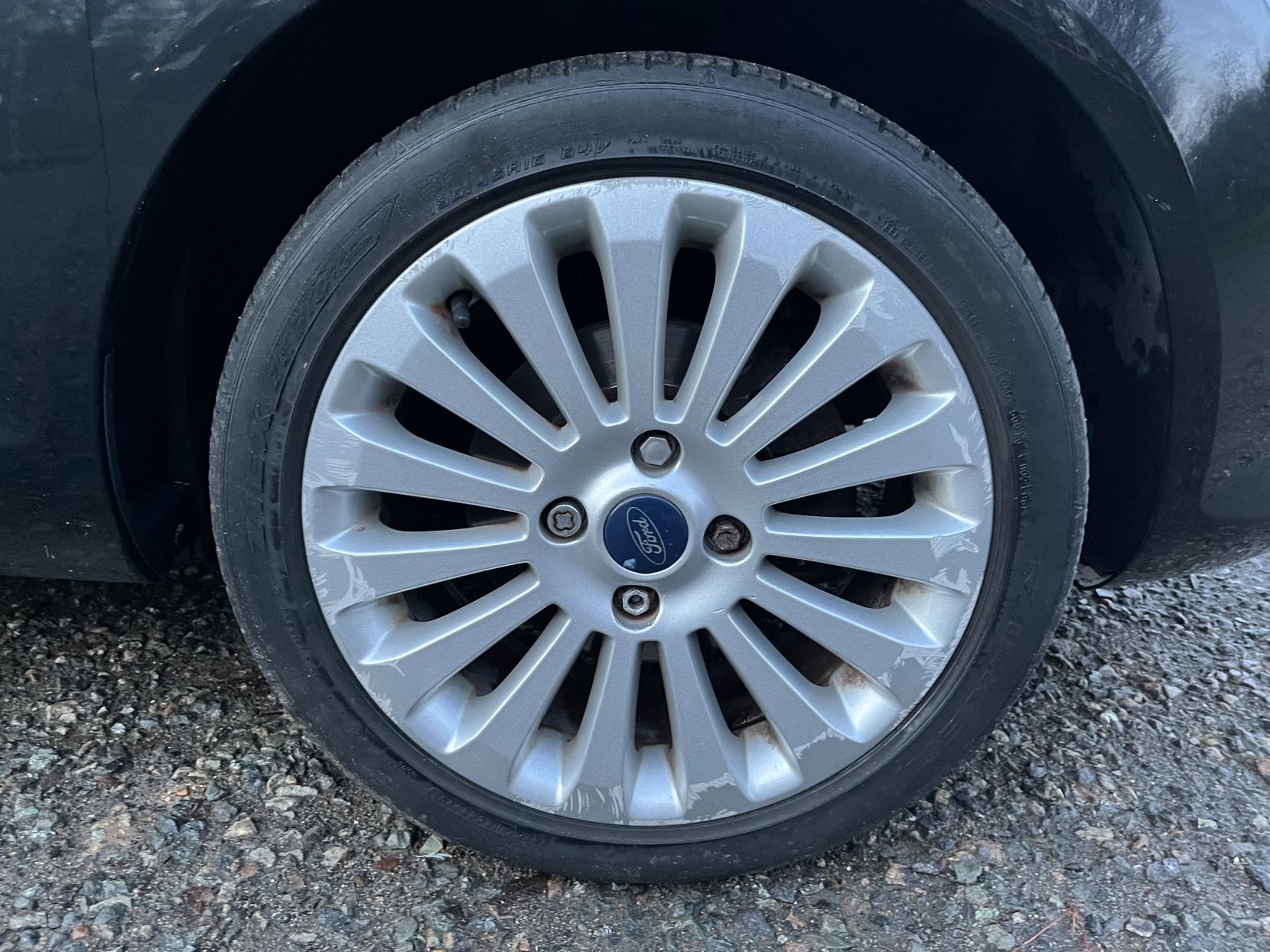 Ford Fiesta 1.4 Titanium Hatchback 5dr Petrol Manual (133 g/km, 94 bhp)