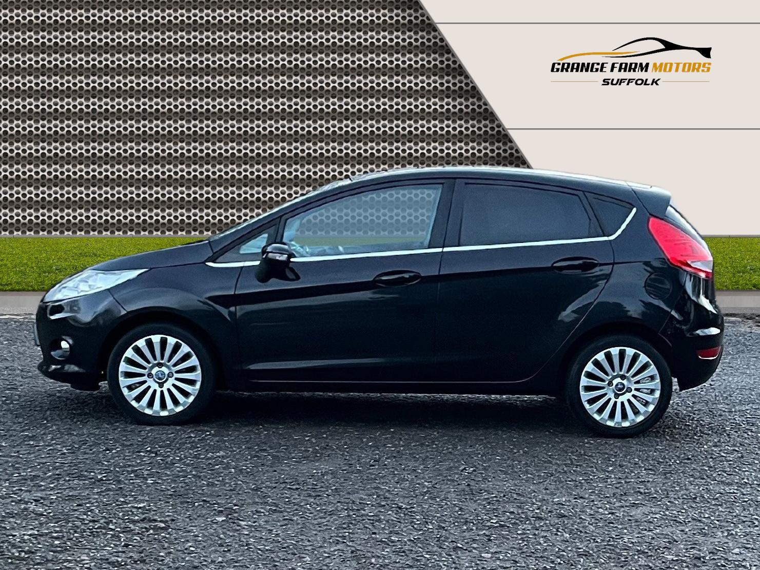 Ford Fiesta 1.4 Titanium Hatchback 5dr Petrol Manual (133 g/km, 94 bhp)