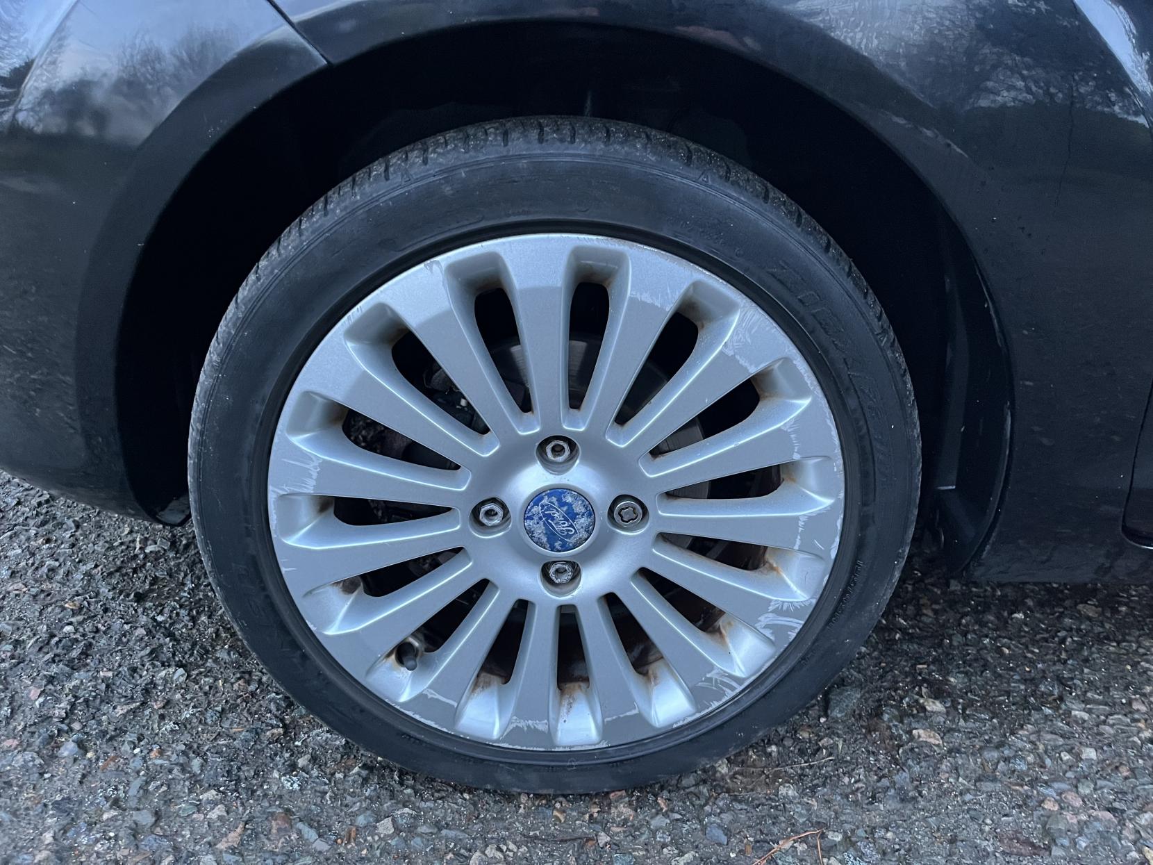 Ford Fiesta 1.4 Titanium Hatchback 5dr Petrol Manual (133 g/km, 94 bhp)