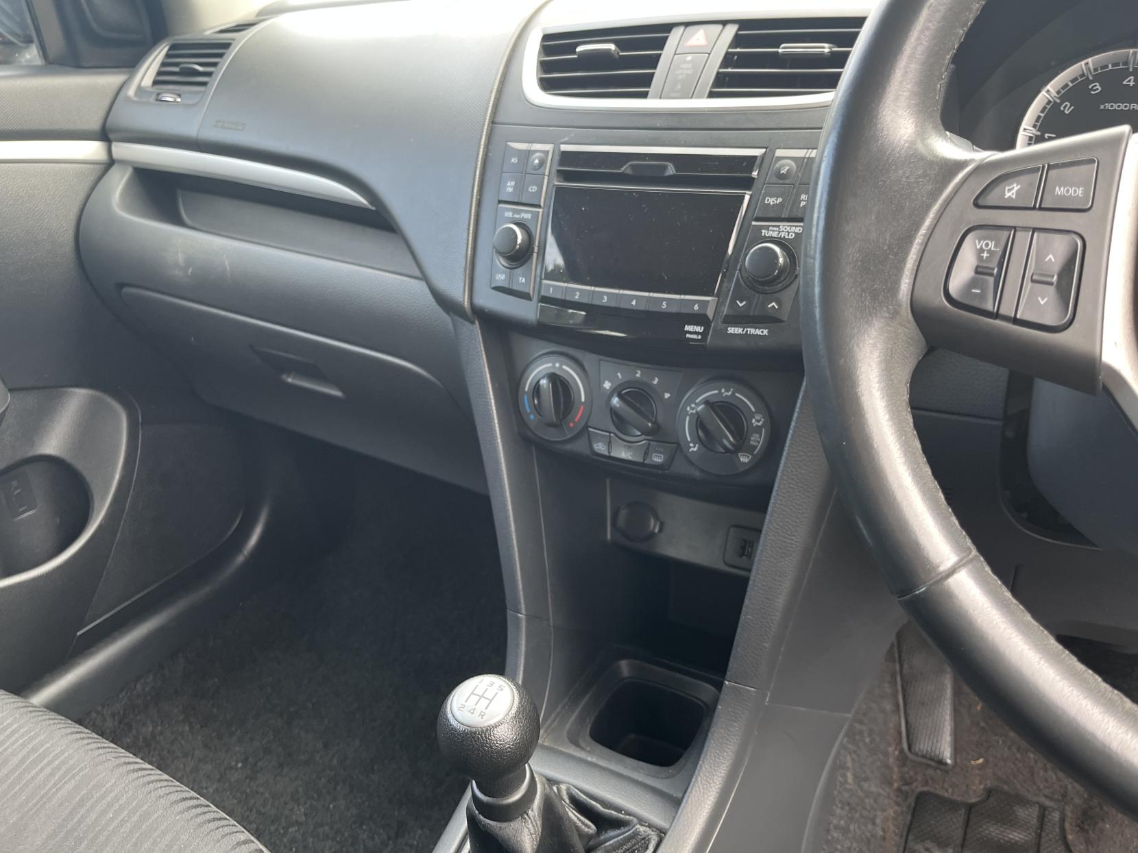 Suzuki Swift 1.2 SZ3 Hatchback 5dr Petrol Manual Euro 5 (94 ps)