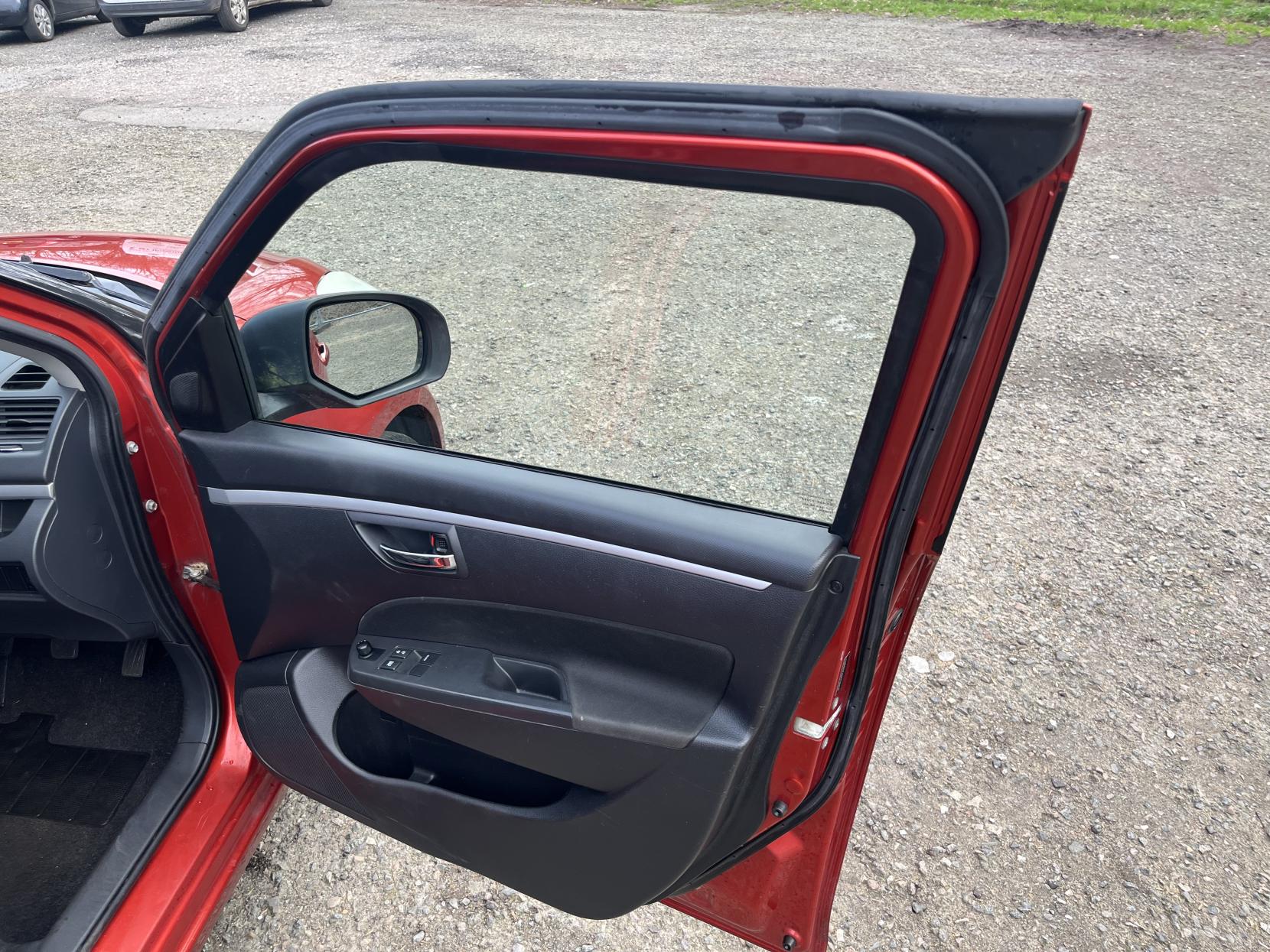 Suzuki Swift 1.2 SZ3 Hatchback 5dr Petrol Manual Euro 5 (94 ps)