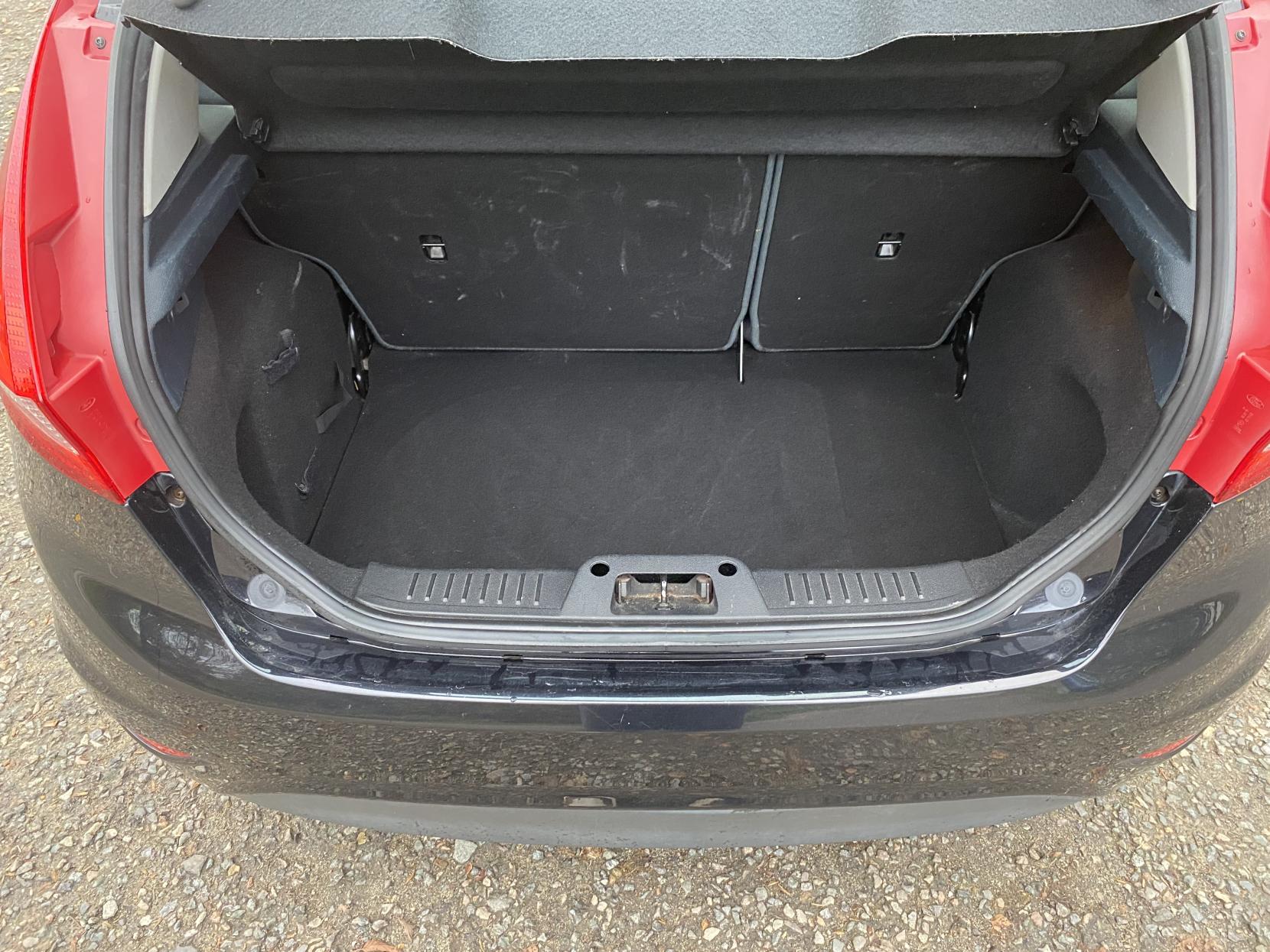 Ford Fiesta 1.25 Edge Hatchback 5dr Petrol Manual (129 g/km, 81 bhp)