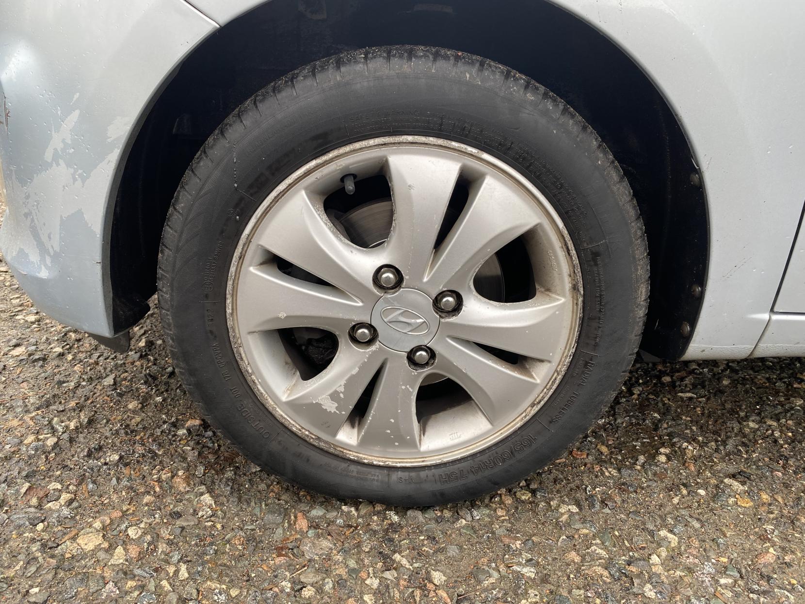 Hyundai i10 1.2 Active Hatchback 5dr Petrol Manual Euro 5 (85 bhp)