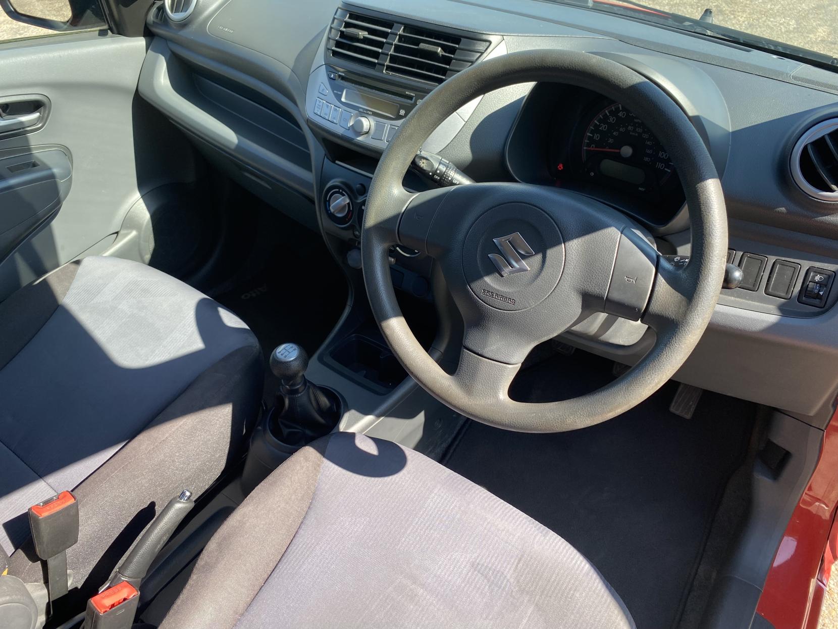 Suzuki Alto 1.0 12V SZ Hatchback 5dr Petrol Manual Euro 5 (68 ps)
