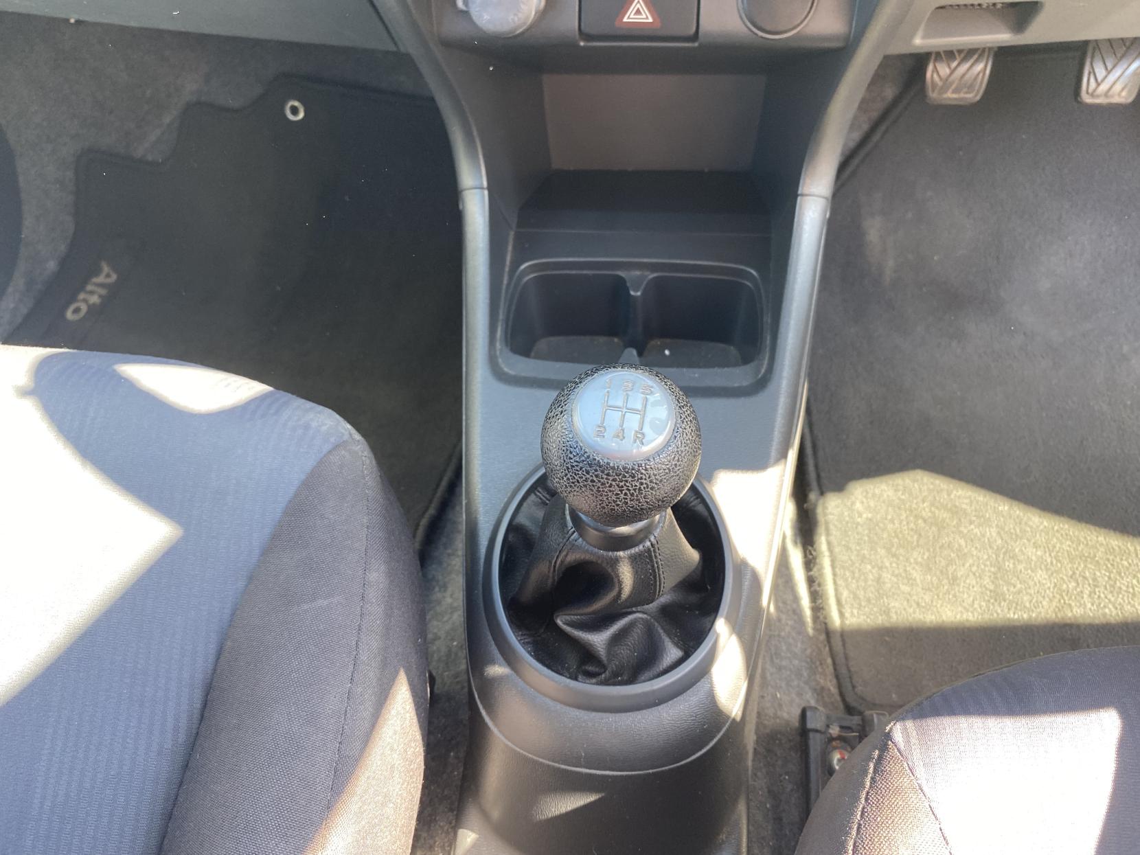 Suzuki Alto 1.0 12V SZ Hatchback 5dr Petrol Manual Euro 5 (68 ps)