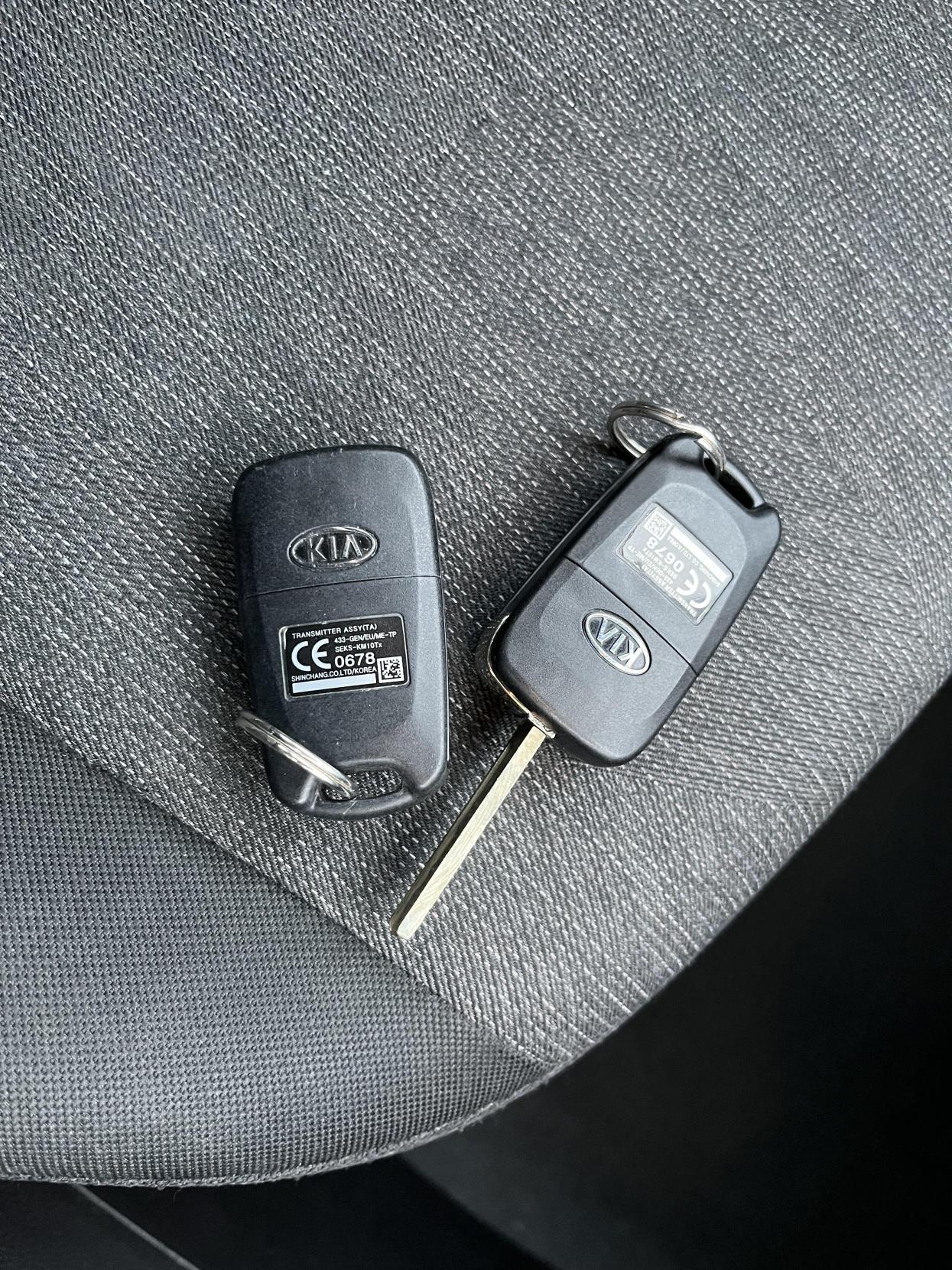Kia Picanto 1.0 1 Hatchback 5dr Petrol Manual Euro 5 (68 bhp)