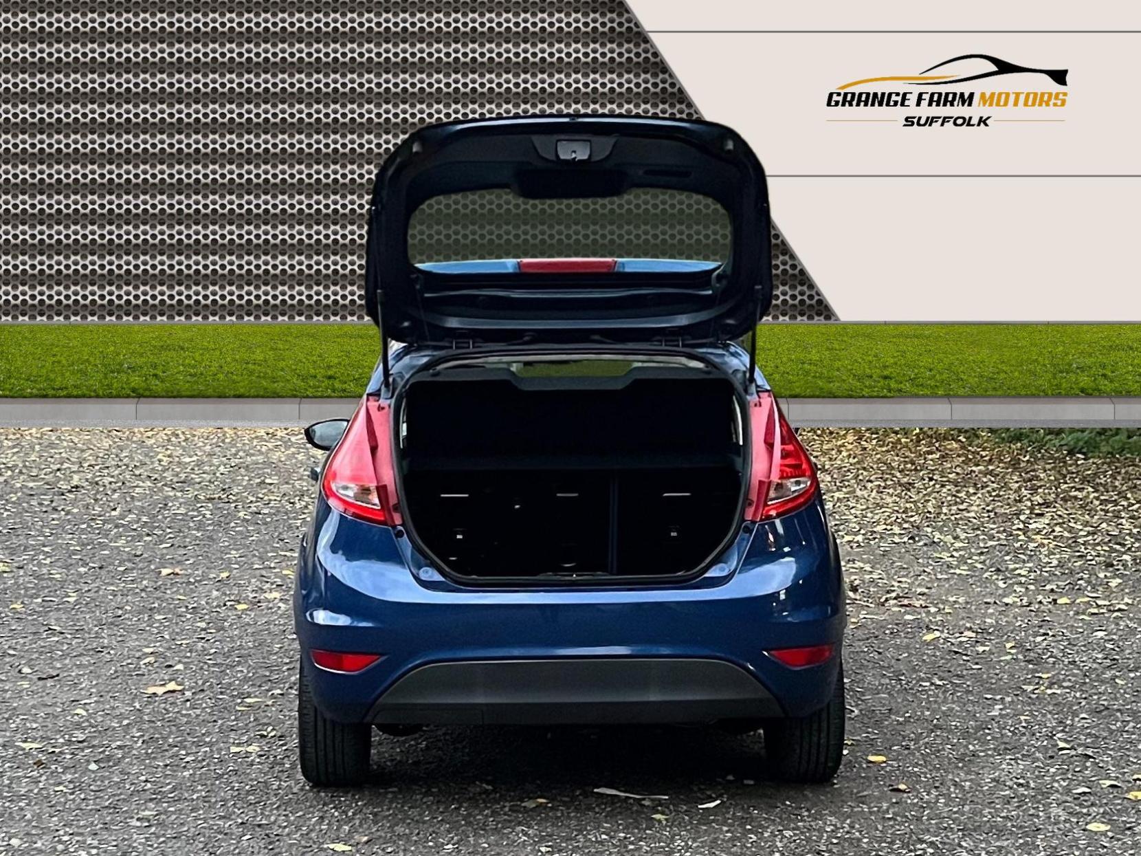 Ford Fiesta 1.25 Style Hatchback 5dr Petrol Manual (128 g/km, 59 bhp)