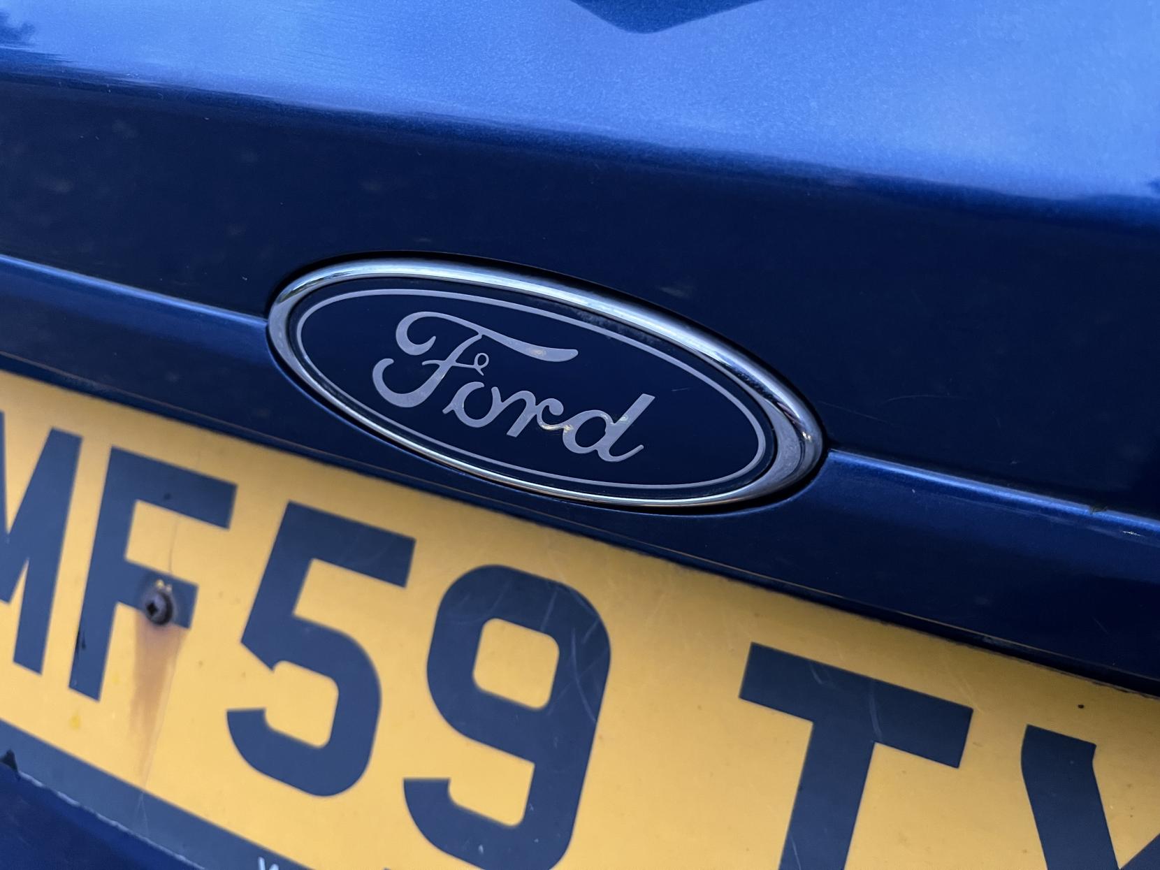 Ford Fiesta 1.25 Style Hatchback 5dr Petrol Manual (128 g/km, 59 bhp)