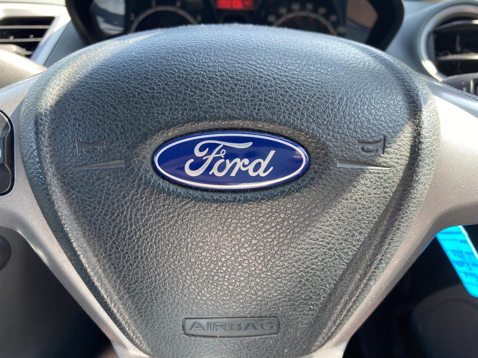 Ford Fiesta 1.25 Edge Hatchback 3dr Petrol Manual (127 g/km, 59 bhp)