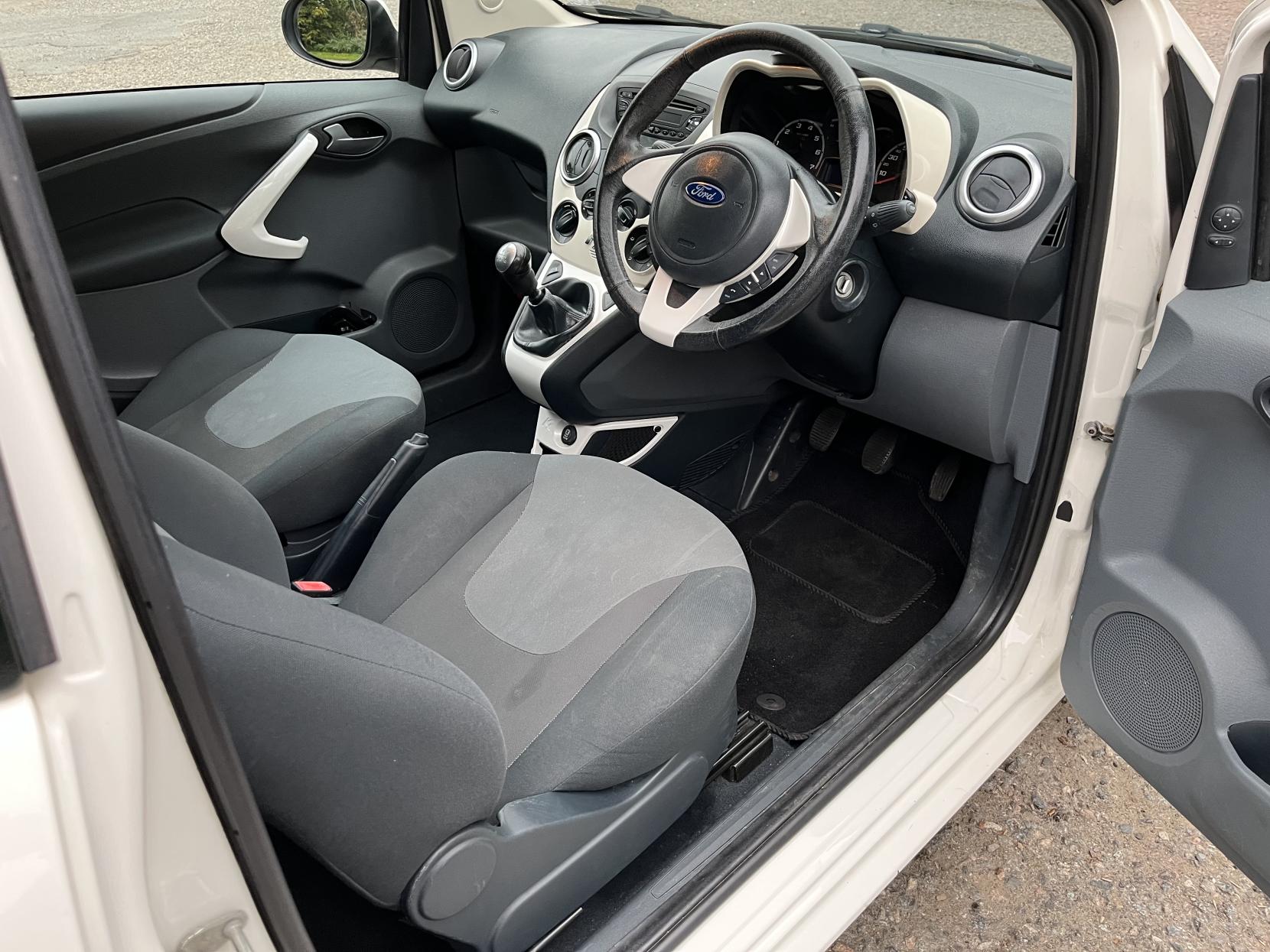 Ford Ka 1.2 Zetec Hatchback 3dr Petrol Manual Euro 6 (s/s) (69 ps)