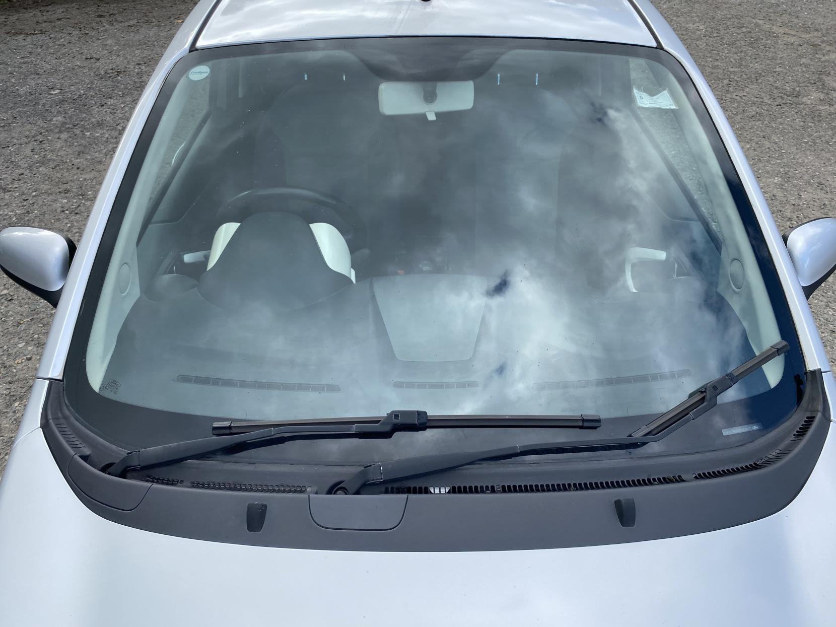 Ford Ka 1.2 Zetec Hatchback 3dr Petrol Manual Euro 5 (s/s) (69 ps)