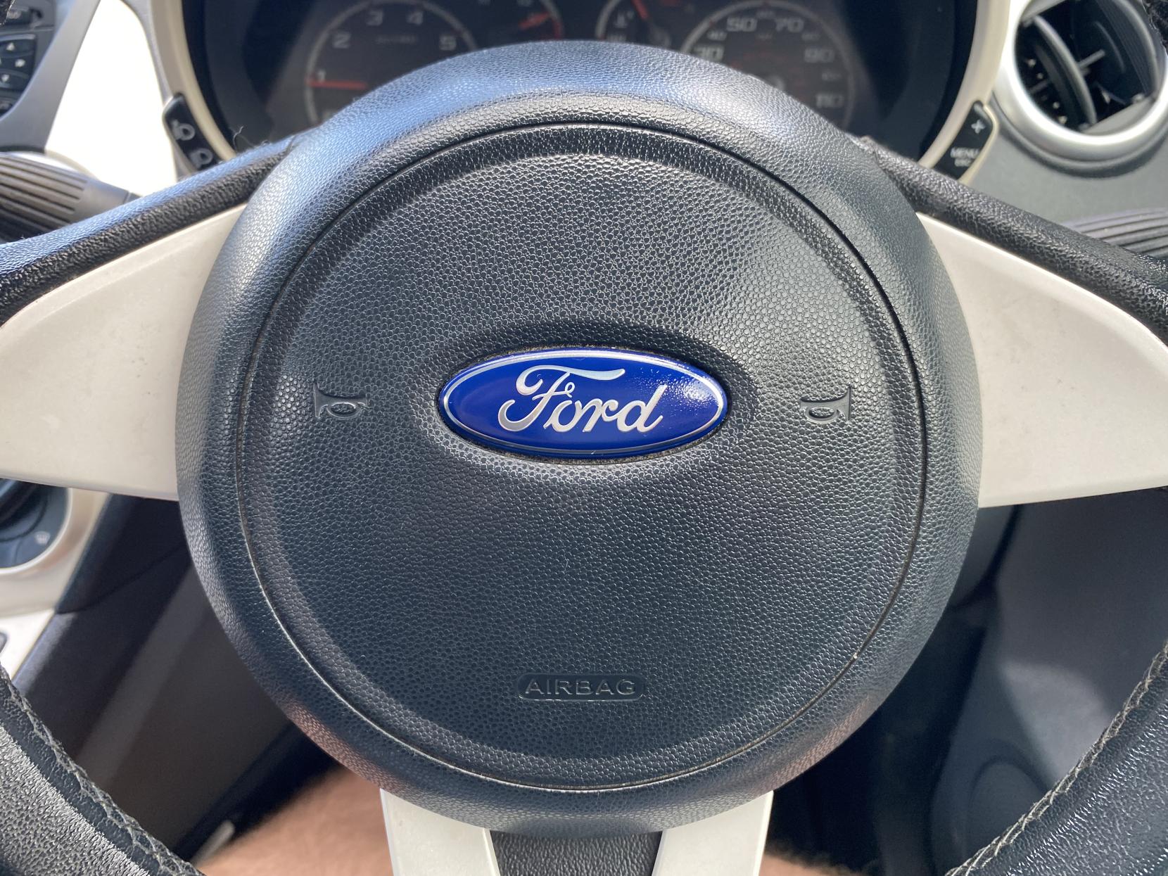 Ford Ka 1.2 Zetec Hatchback 3dr Petrol Manual Euro 5 (s/s) (69 ps)
