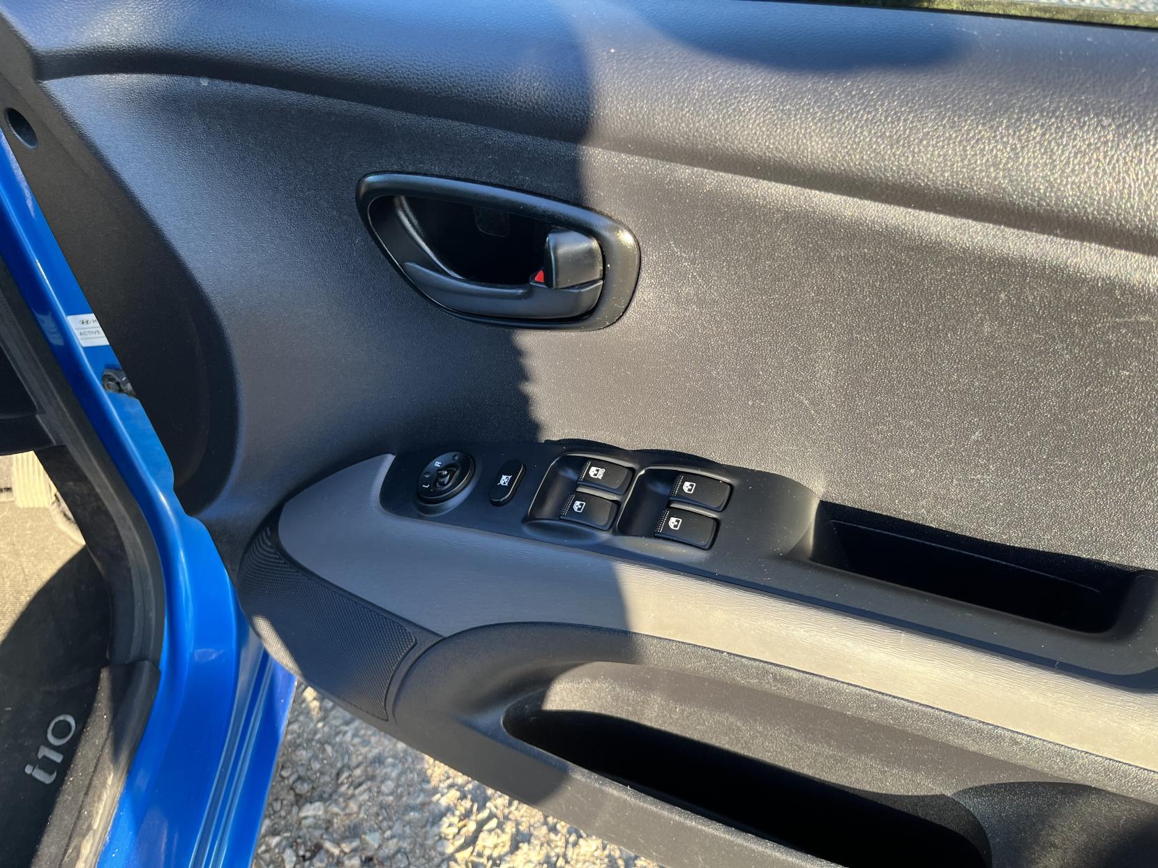 Hyundai i10 1.2 Active Hatchback 5dr Petrol Manual Euro 5 (85 bhp)