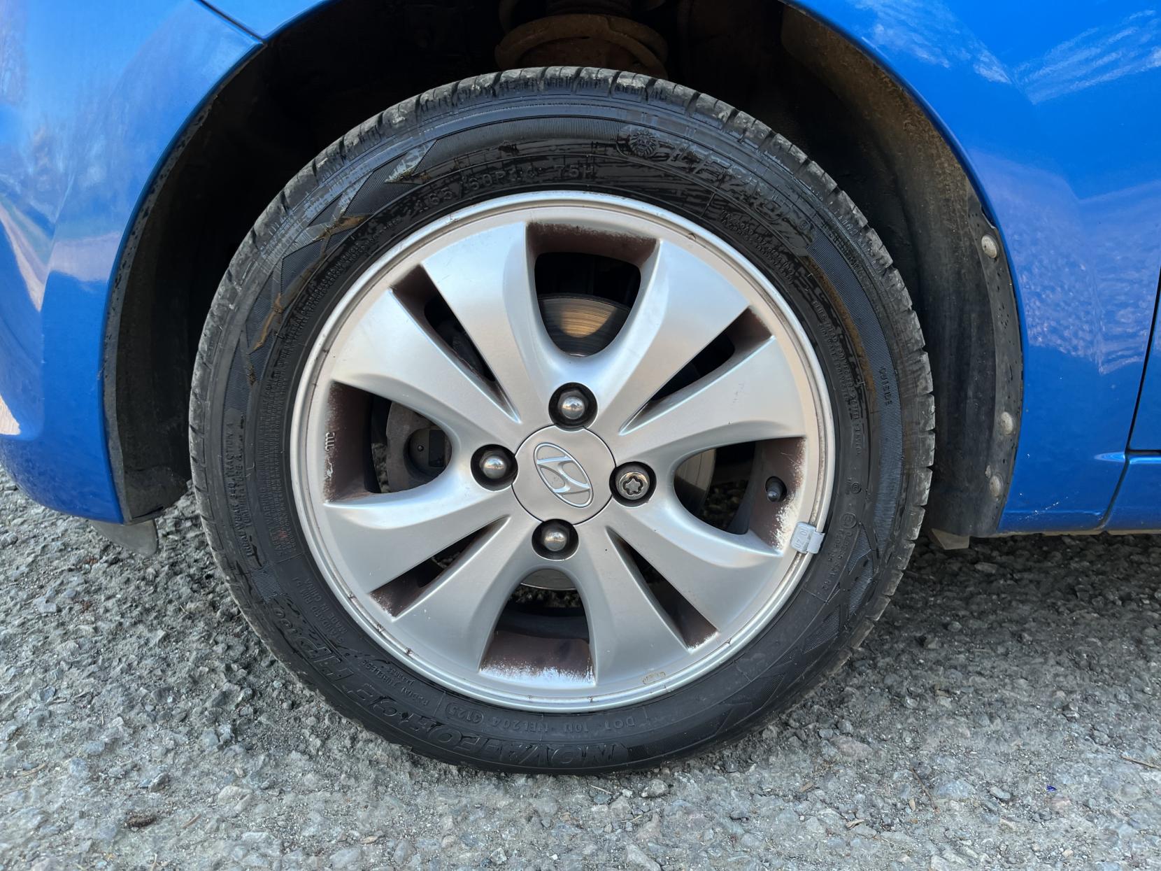 Hyundai i10 1.2 Active Hatchback 5dr Petrol Manual Euro 5 (85 bhp)