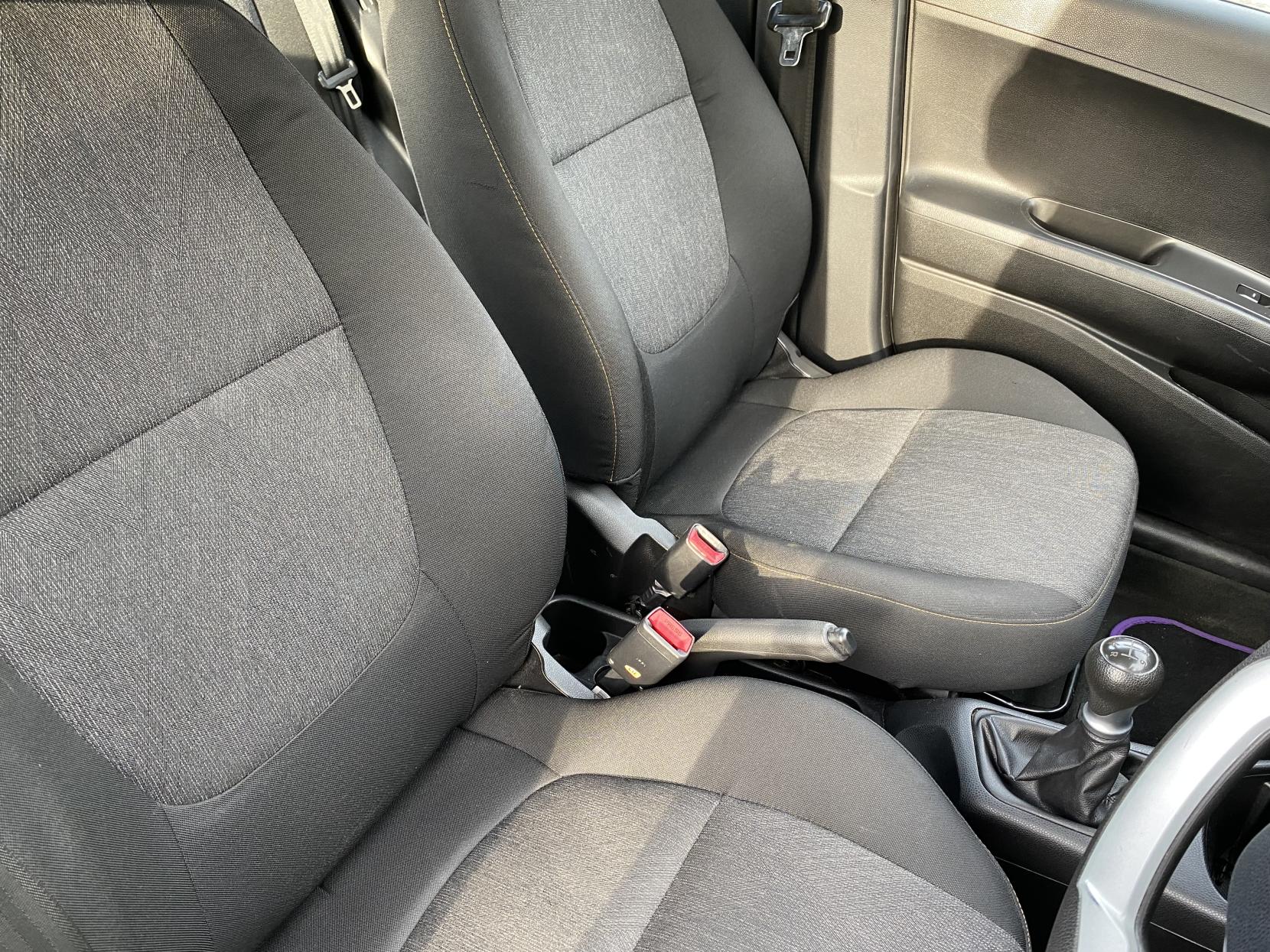 Kia Picanto 1.0 1 Hatchback 5dr Petrol Manual Euro 5 (68 bhp)