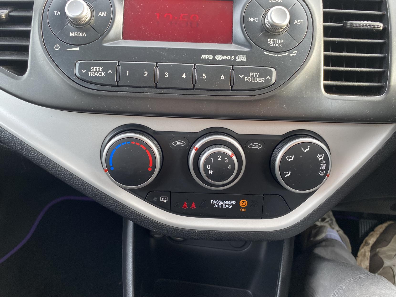 Kia Picanto 1.0 1 Hatchback 5dr Petrol Manual Euro 5 (68 bhp)