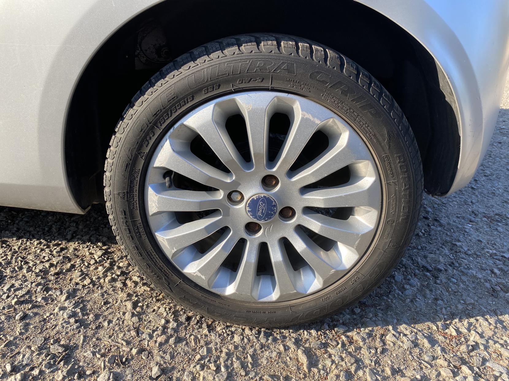 Ford Ka 1.2 Zetec Hatchback 3dr Petrol Manual Euro 4 (69 ps)