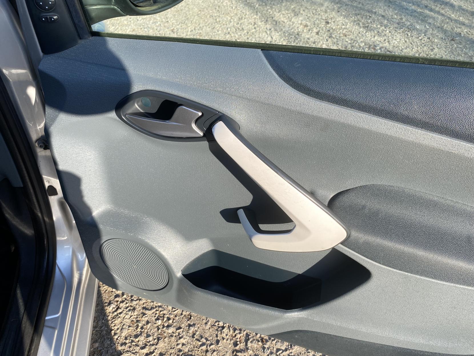 Ford Ka 1.2 Zetec Hatchback 3dr Petrol Manual Euro 4 (69 ps)