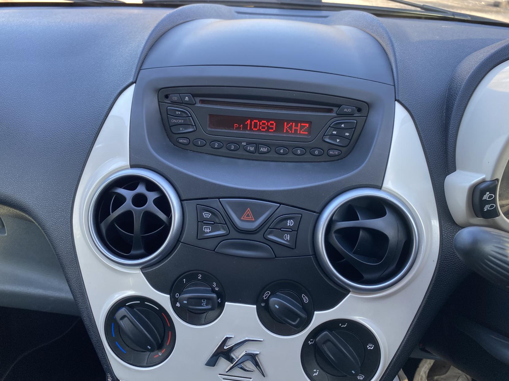 Ford Ka 1.2 Zetec Hatchback 3dr Petrol Manual Euro 4 (69 ps)