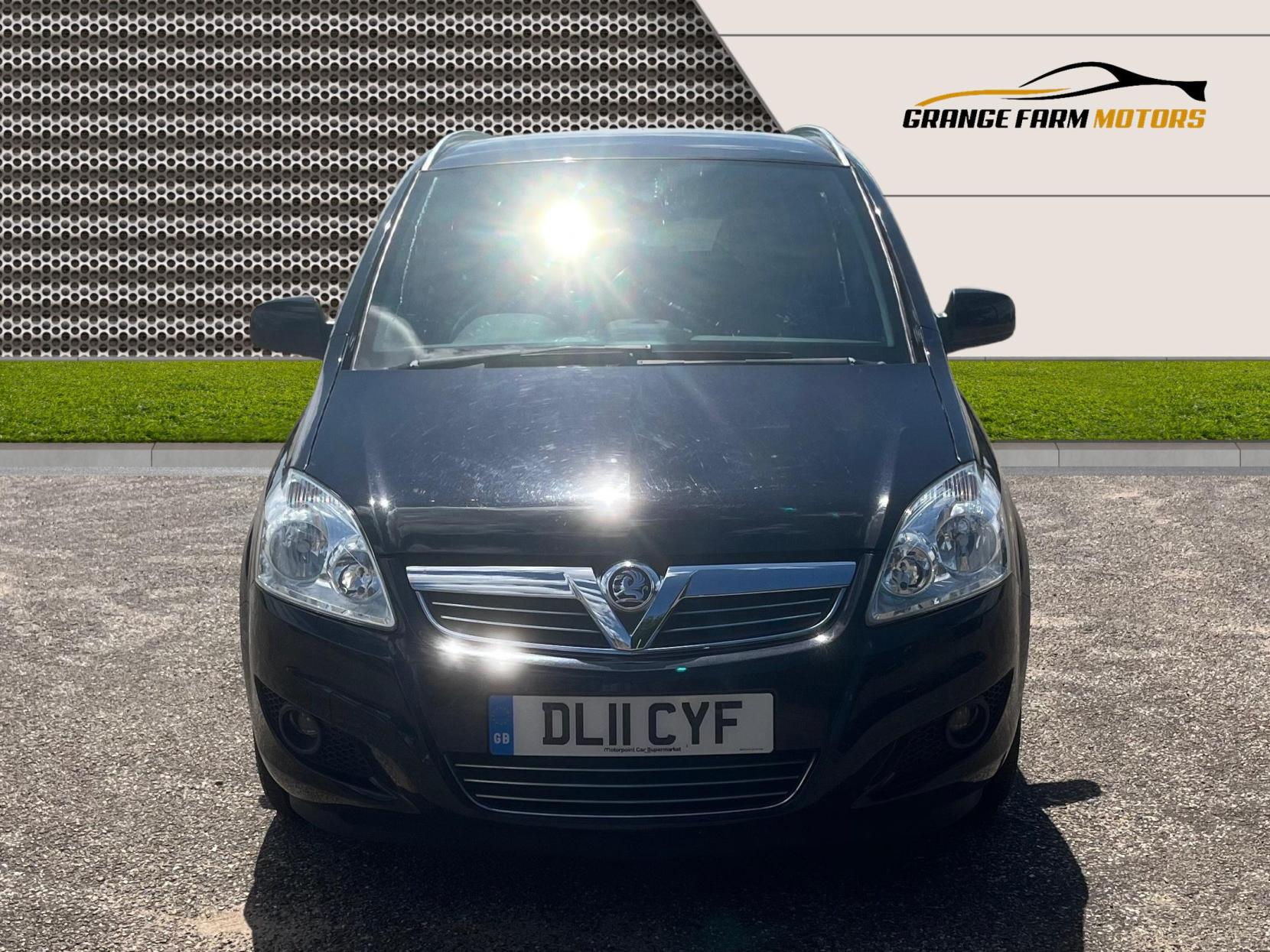 Vauxhall Zafira 1.8 16V Design MPV 5dr Petrol Manual Euro 5 (140 ps)