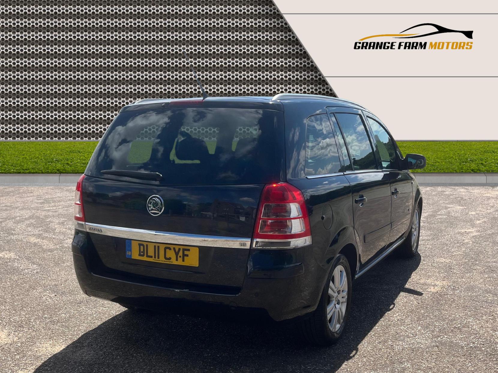 Vauxhall Zafira 1.8 16V Design MPV 5dr Petrol Manual Euro 5 (140 ps)
