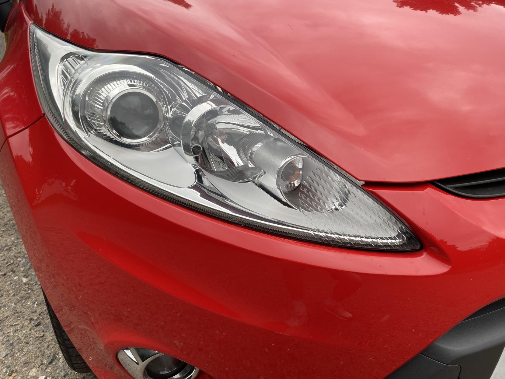 Ford Fiesta 1.25 Zetec Hatchback 3dr Petrol Manual (129 g/km, 81 bhp)