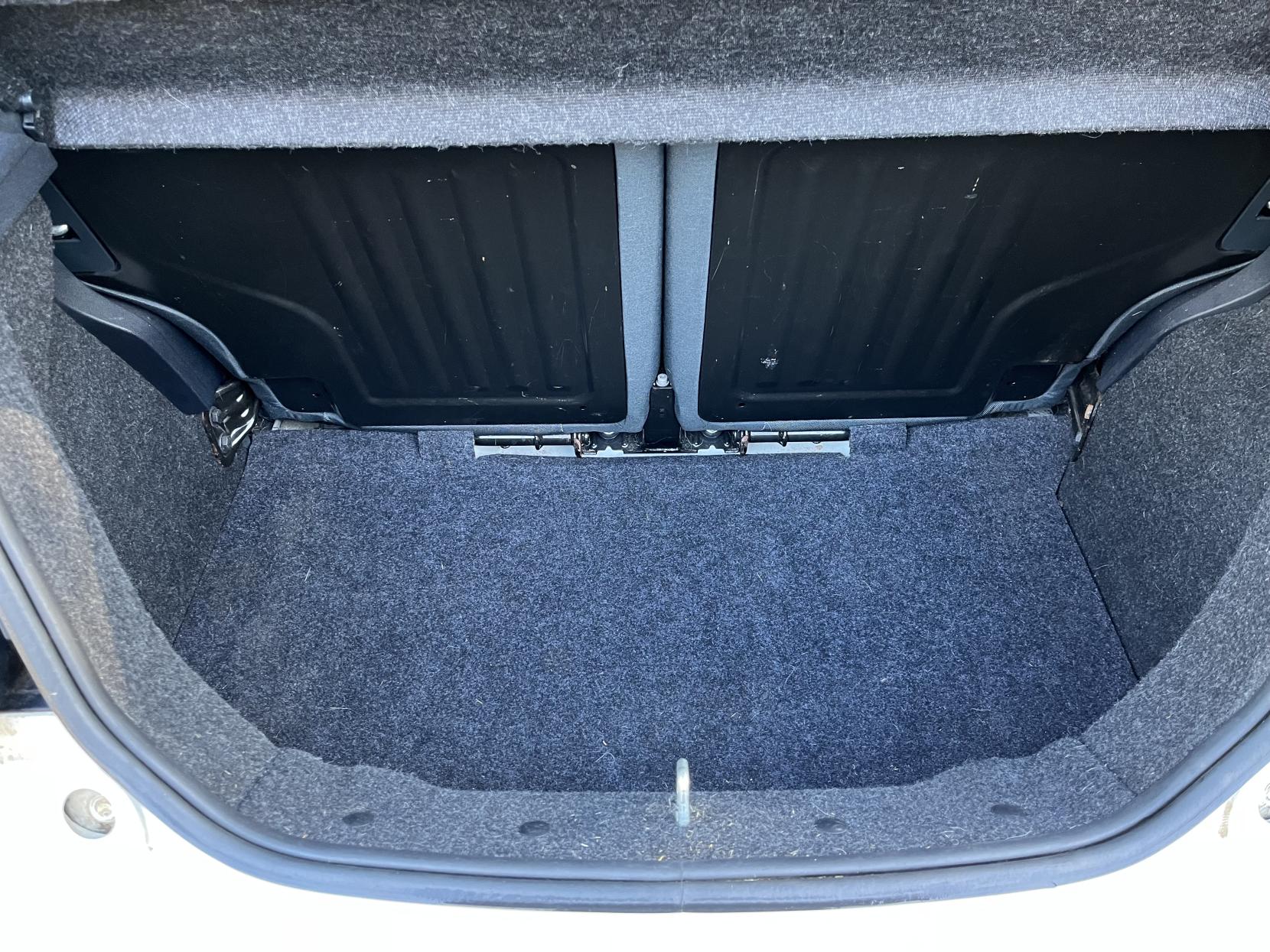 Ford Ka 1.2 Zetec Hatchback 3dr Petrol Manual Euro 5 (s/s) (69 ps)