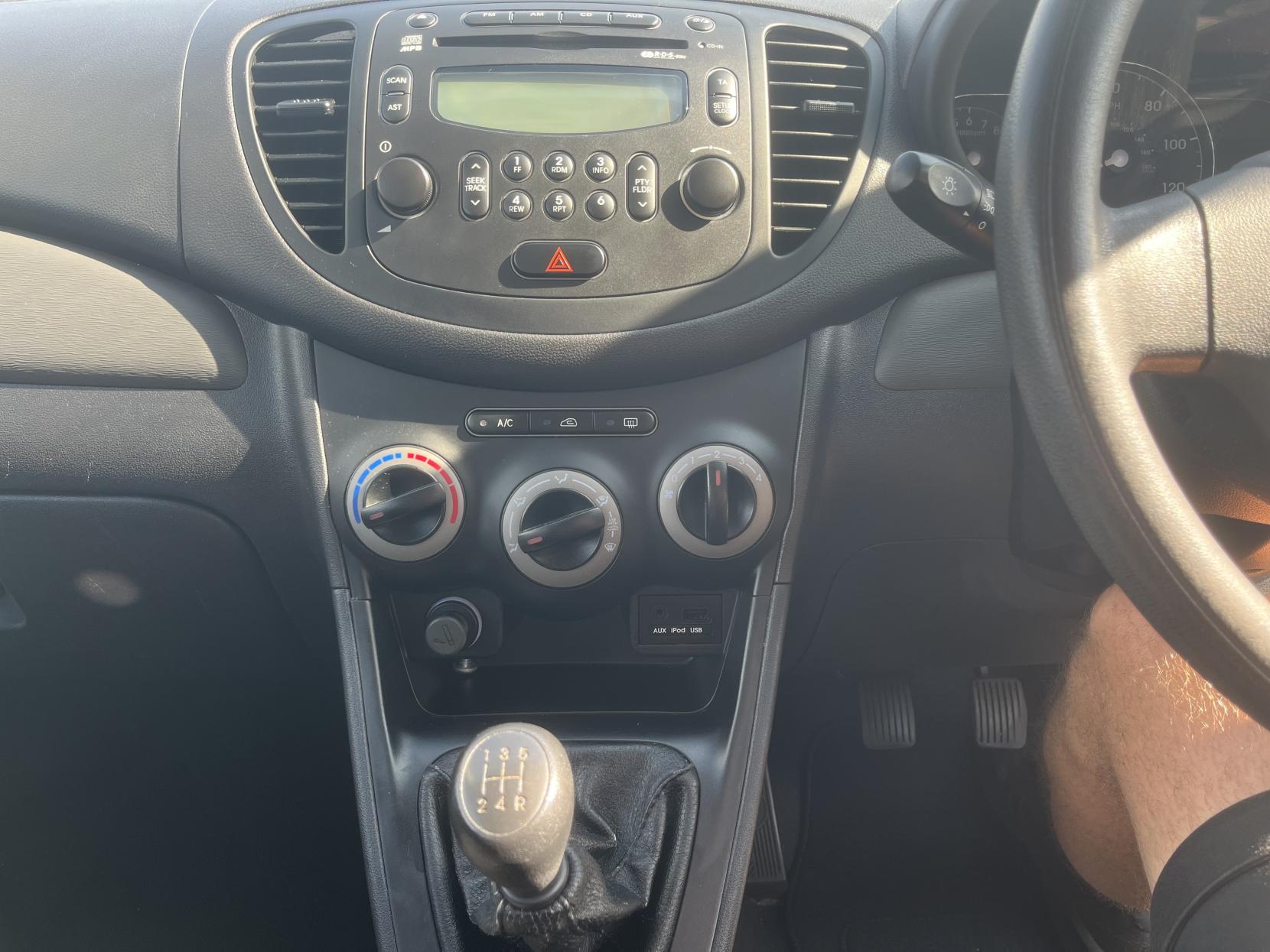 Hyundai i10 1.2 Active Hatchback 5dr Petrol Manual Euro 5 (85 bhp)
